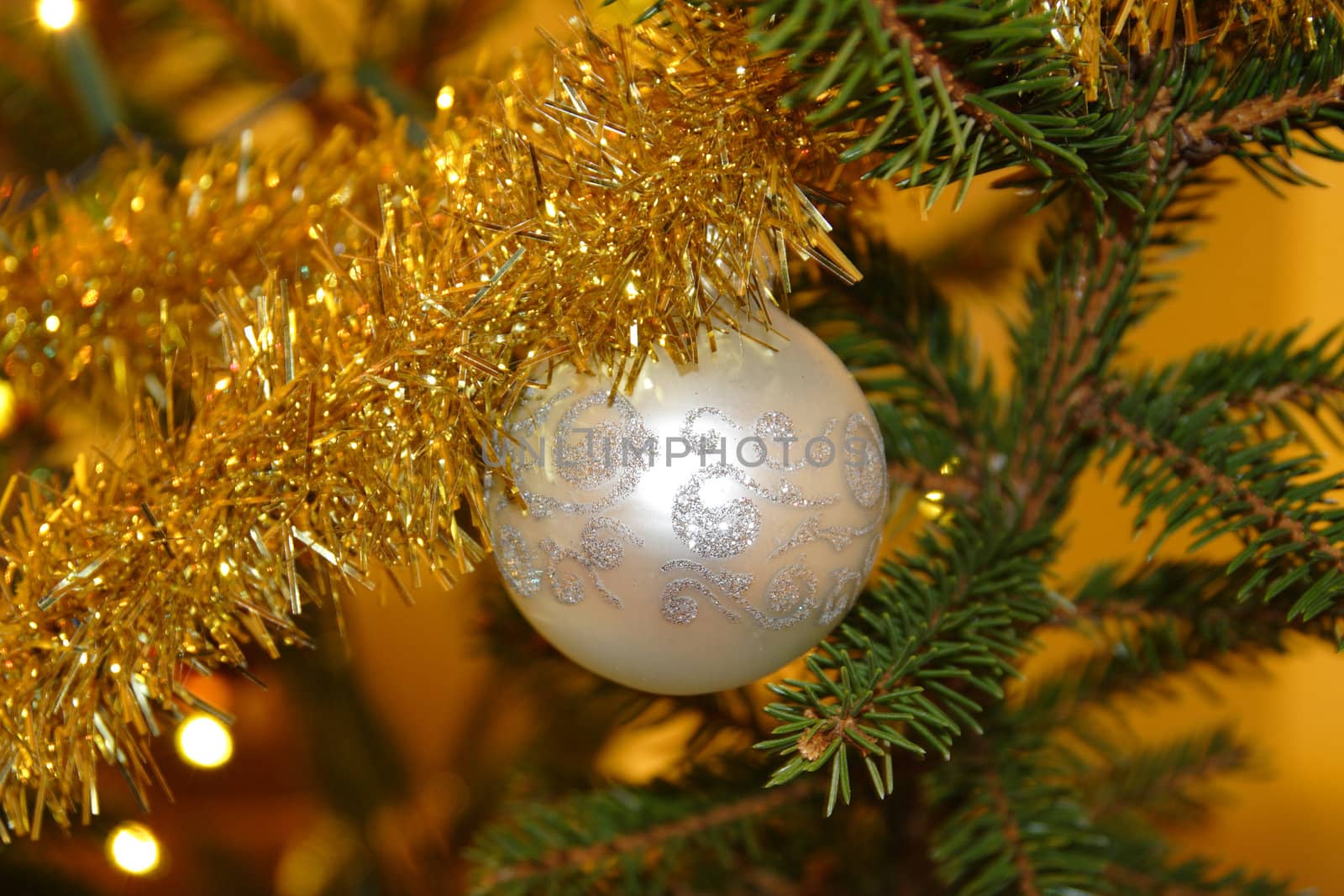 the ball pendant on holiday Christmas tree 