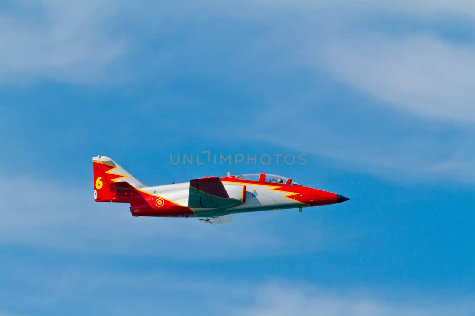 CADIZ, SPAIN-SEP 9: Aircrafts of the Patrulla Aguila taking part in a test on the 4th airshow of Cadiz on Sep 9, 2011, in Cadiz, Spain