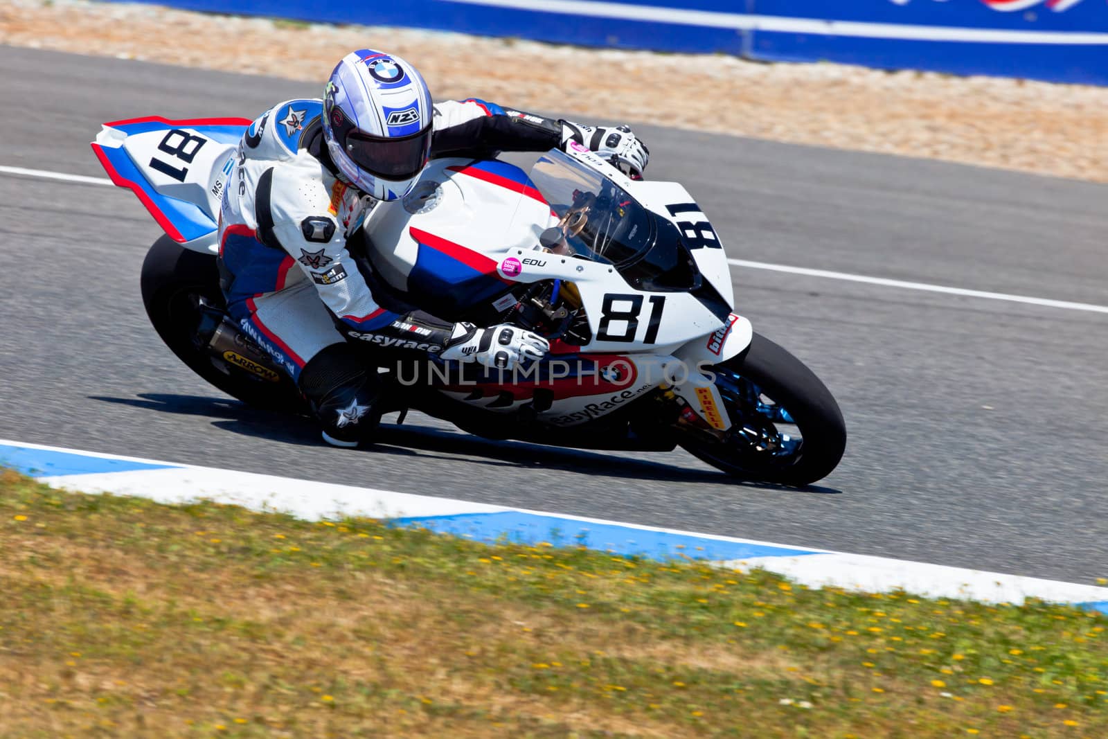 JEREZ DE LA FRONTERA, SPAIN - APR 17: Stock Extreme motorcyclist Eduardo Salvador takes a curve in the CEV Championship race on April 17, 2011 in Jerez de la Frontera, Spain
