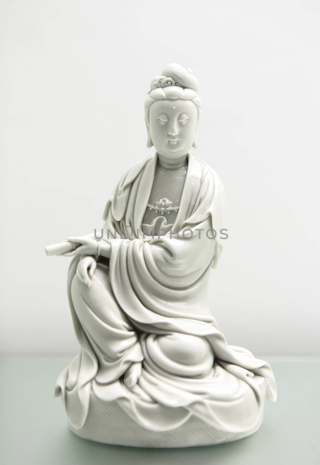 kannon statue