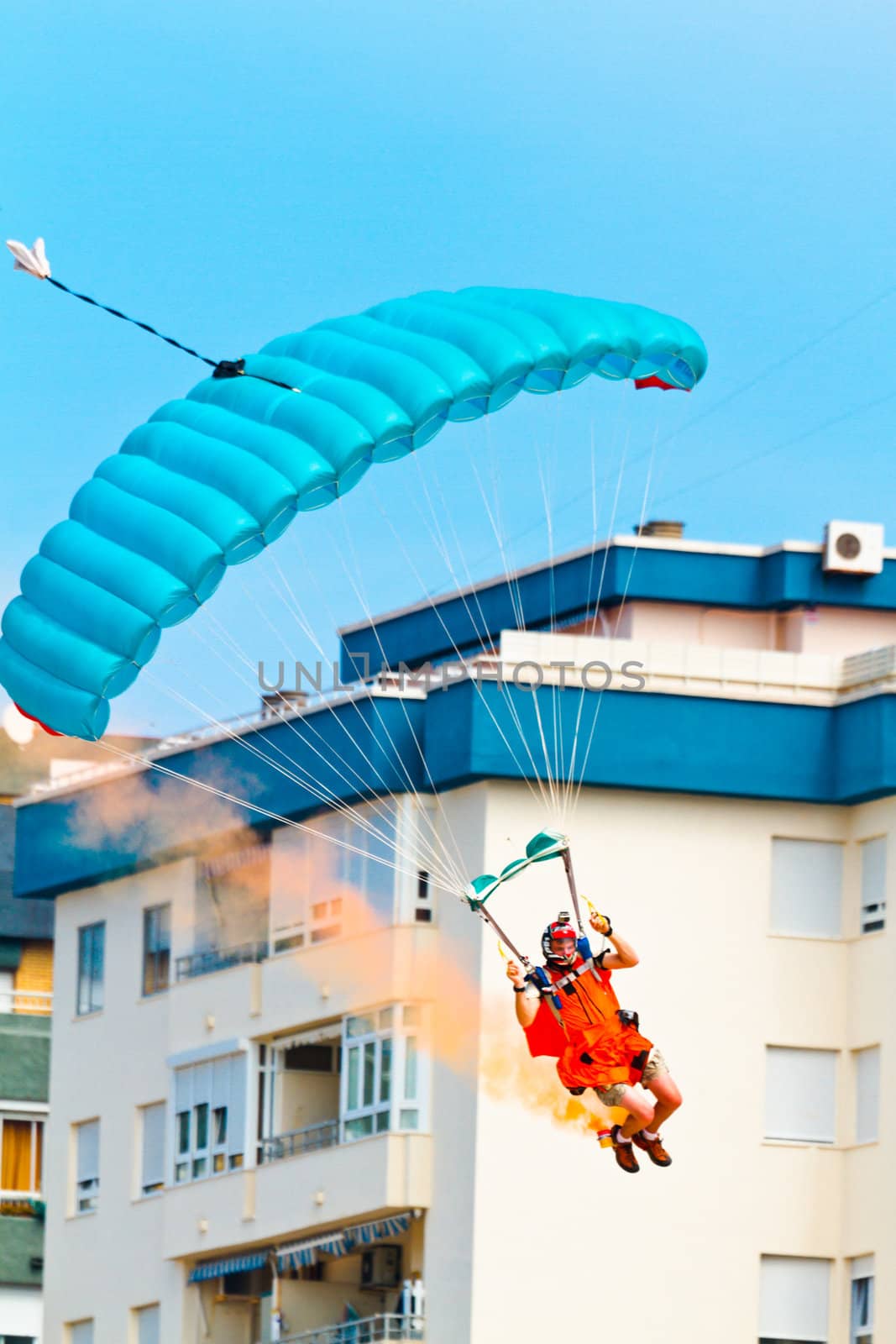 CADIZ, SPAIN-SEP 10: Parachutist Rex  Pemberton taking part in a test in the 4th airshow of Cadiz on Sep 10, 2011, in Cadiz, Spain