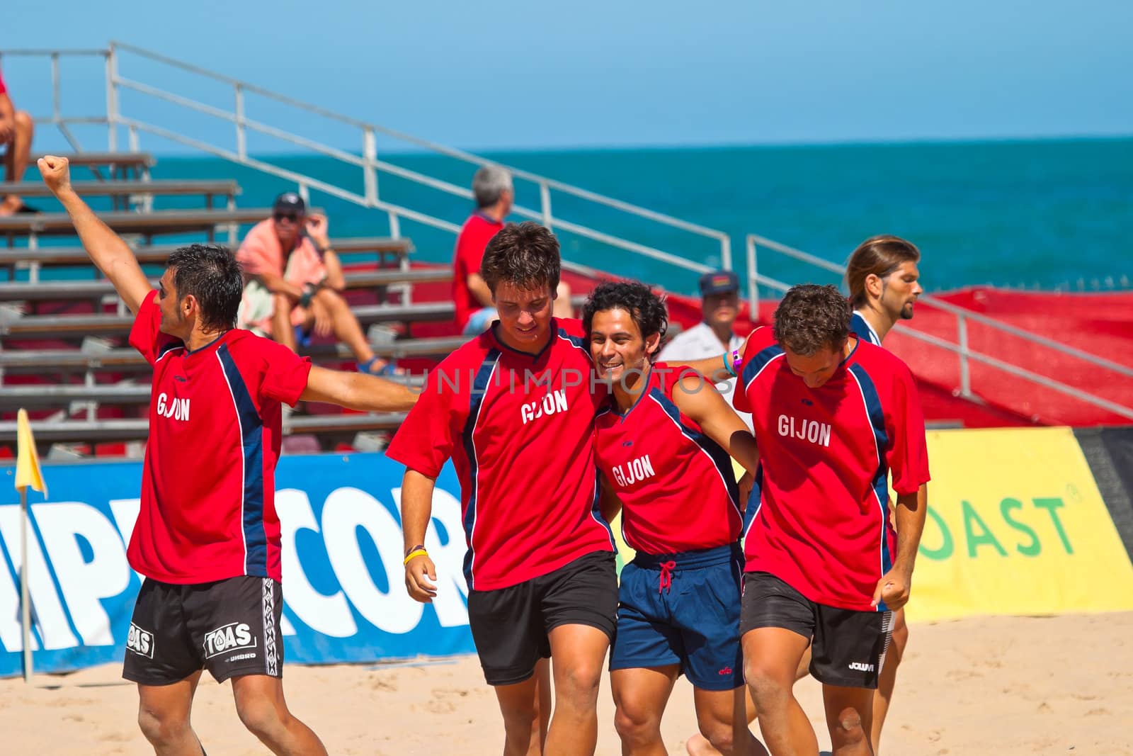 CADIZ, SPAIN -  JUL 30:  Unknown players of the team of Gijon playing the Spanish Championship of Beach Soccer on Jul 30, 2005 on the beach of La Victoria in Cadiz, Spain