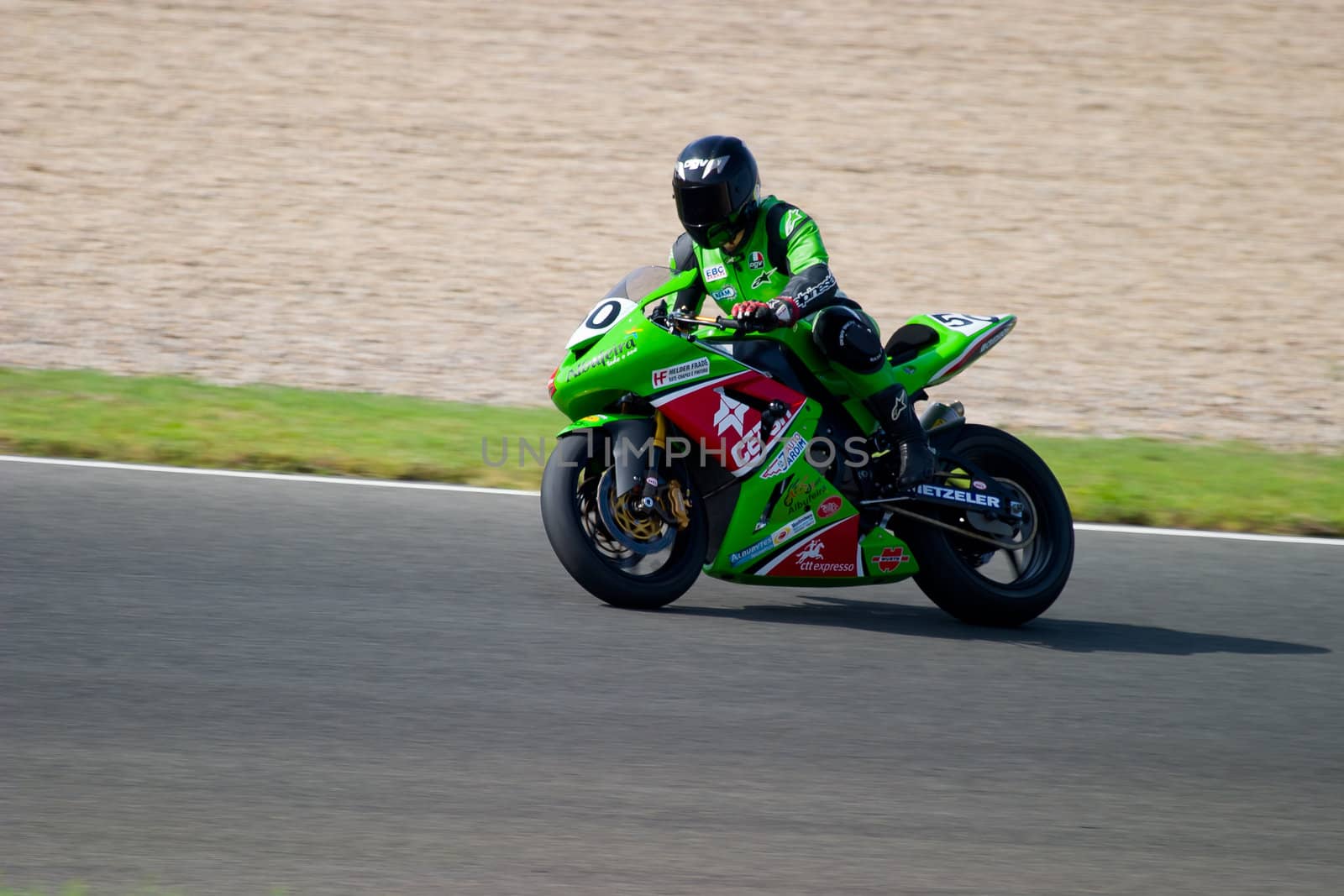 JEREZ DE LA FRONTERA, SPAIN - SEP 03: Pilot of motorcycling of Formula Extreme in the Spanish championship of velocity (CEV) on Sep 03, 2005, in racetrack of velocity of Jerez de la Frontera