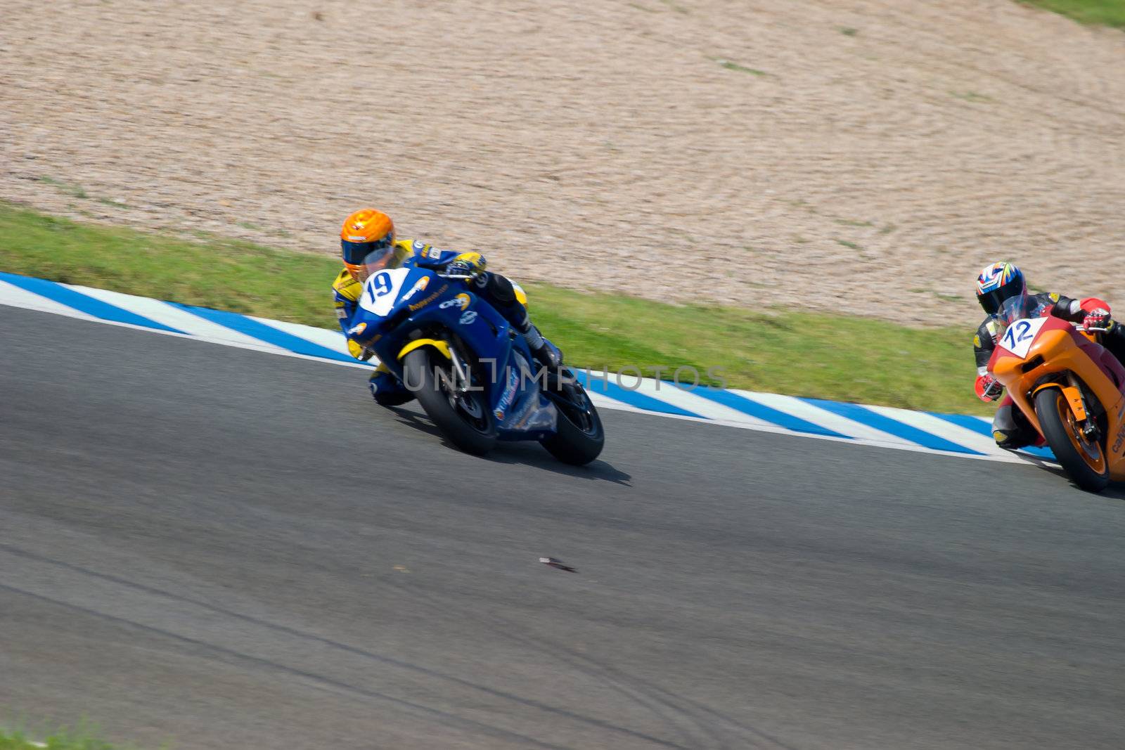 JEREZ DE LA FRONTERA, SPAIN - SEP 03: Pilot of motorcycling of Supersport in the Spanish championship of velocity (CEV) on Sep 03, 2005, in racetrack of velocity of Jerez de la Frontera