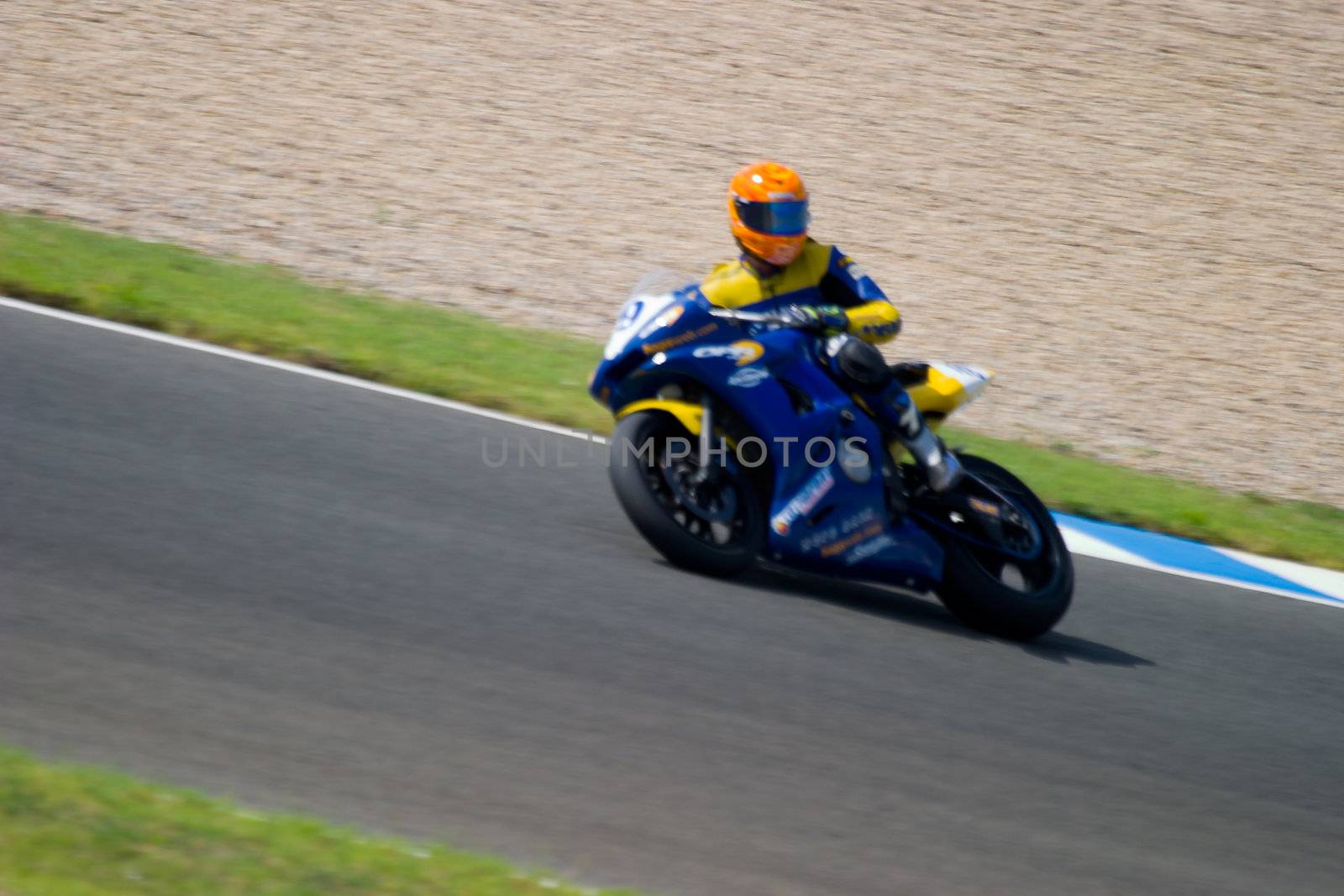 JEREZ DE LA FRONTERA, SPAIN - SEP 03: Pilot of motorcycling of Supersport in the Spanish championship of velocity (CEV) on Sep 03, 2005, in racetrack of velocity of Jerez de la Frontera
