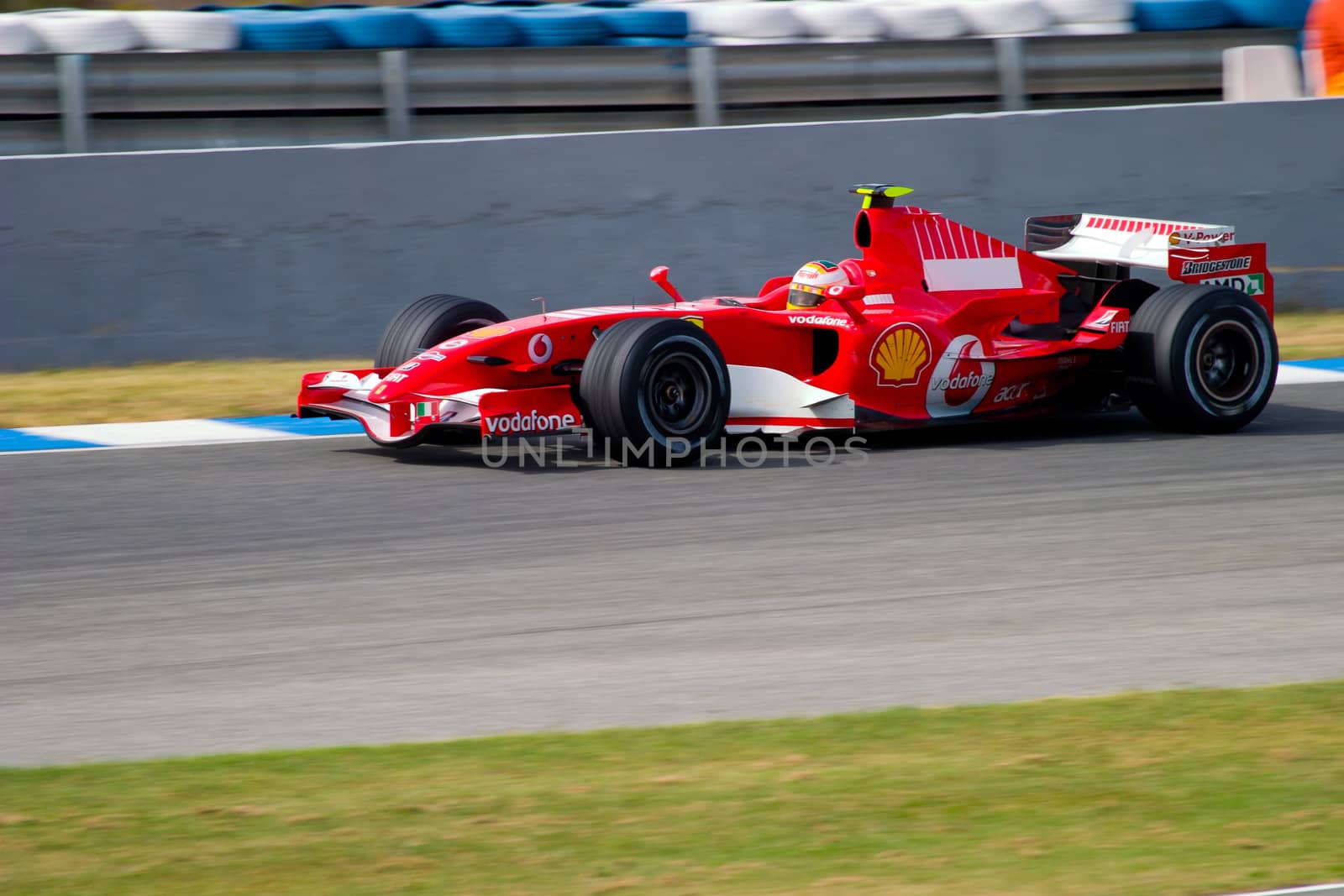 JEREZ DE LA FRONTERA, SPAIN - OCT 10: Luca Badoer of Scuderia Ferrari F1 races in a training session on October 10, 2006 in Jerez de la Frontera, Spain
