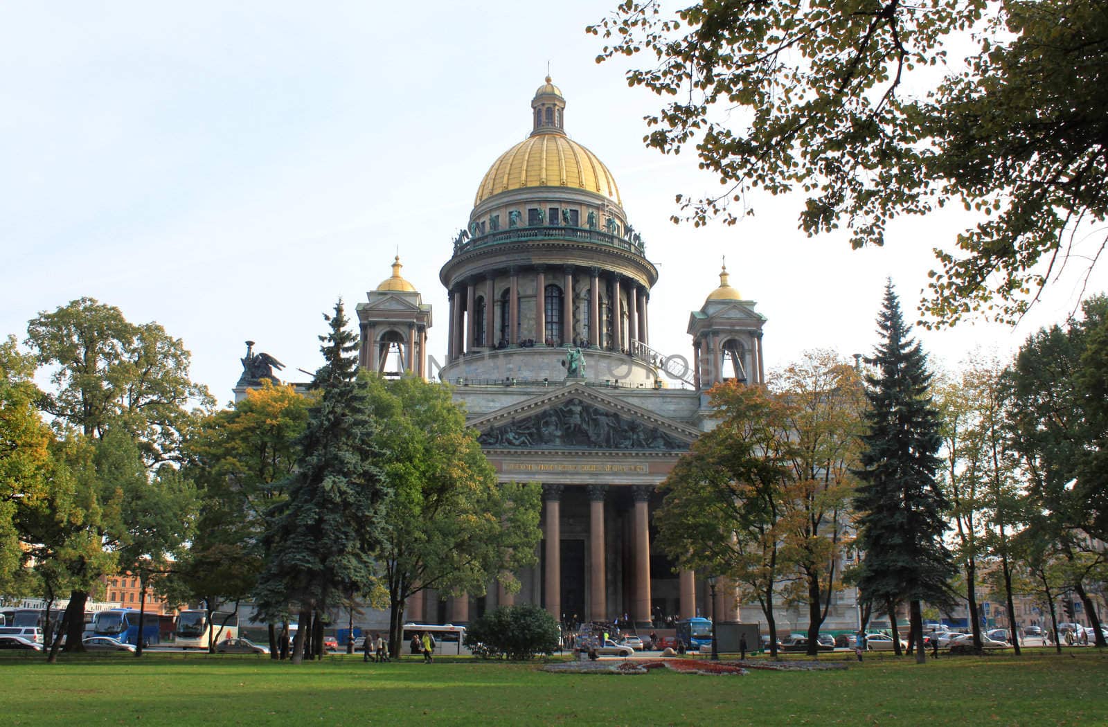 Cathedral of st. Isaak , St. Petersburg, Russia with trees in the foreground.