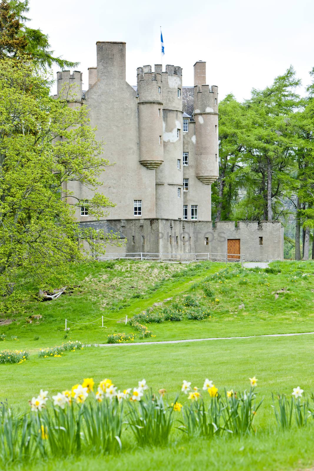 Braemar Castle, Scotland by phbcz