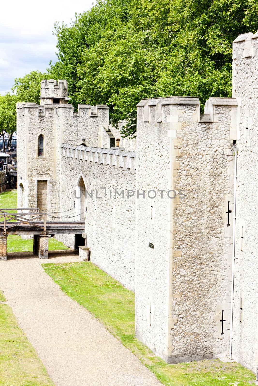 Tower of London, London, Great Britain by phbcz