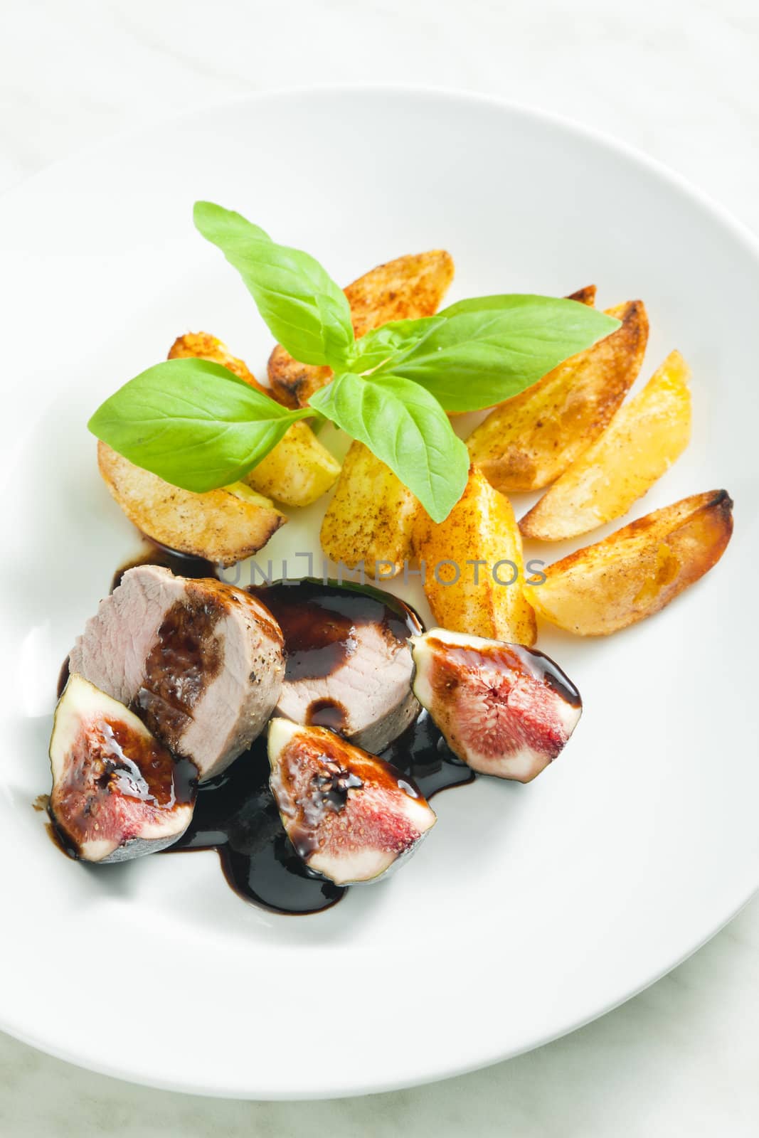 pork tenderloin with figs and sauce of balsamico vinegar by phbcz