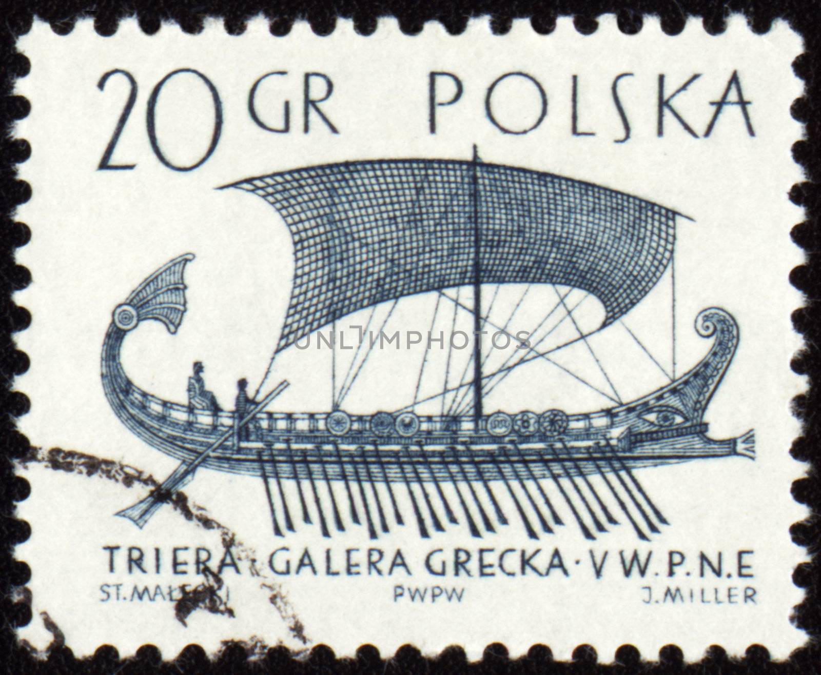 POLAND - CIRCA 1963: stamp printed in Poland shows ancient greek galley Trier, circa 1963