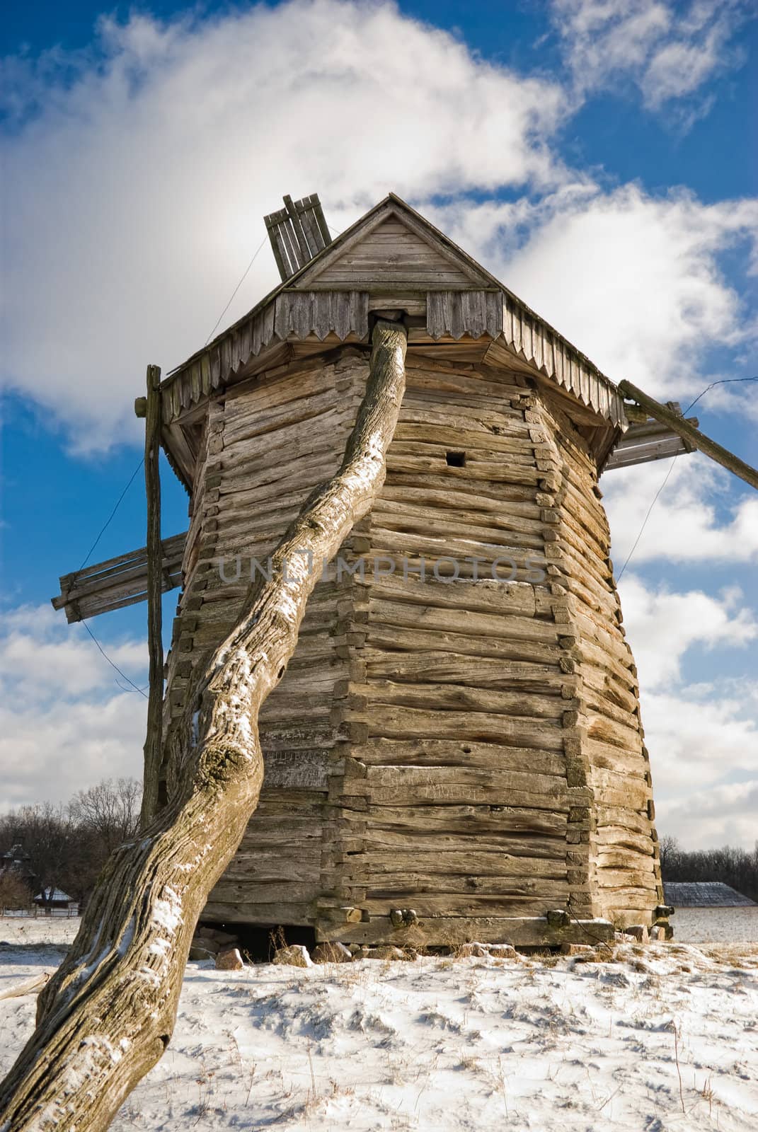 Old wooden windmills at Pirogovo ethnographic museum, near Kiev, Ukraine 