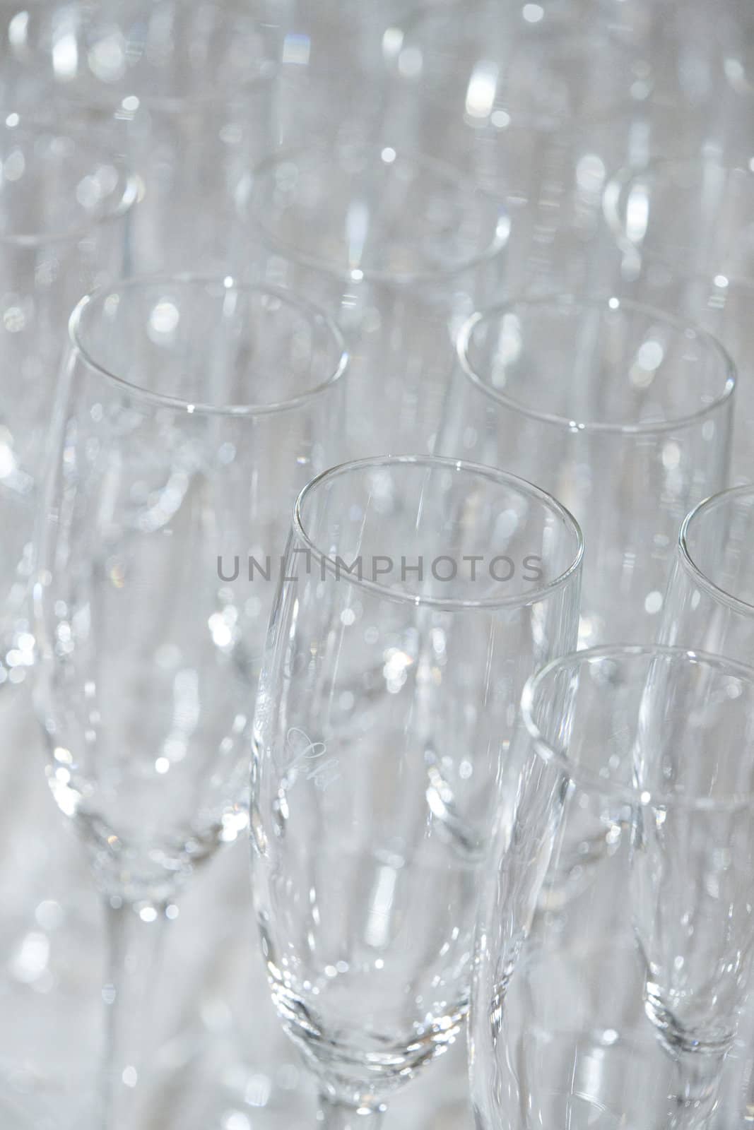 wineglasses by phbcz