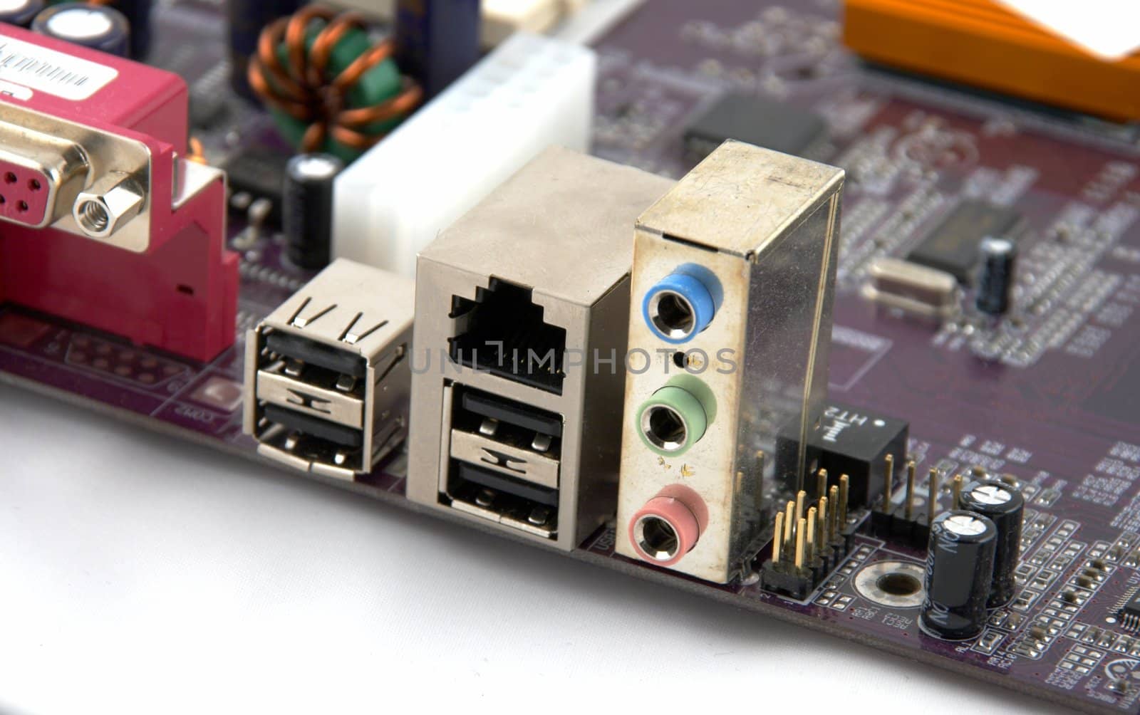 Distributing of paths on the printed-circuit-board