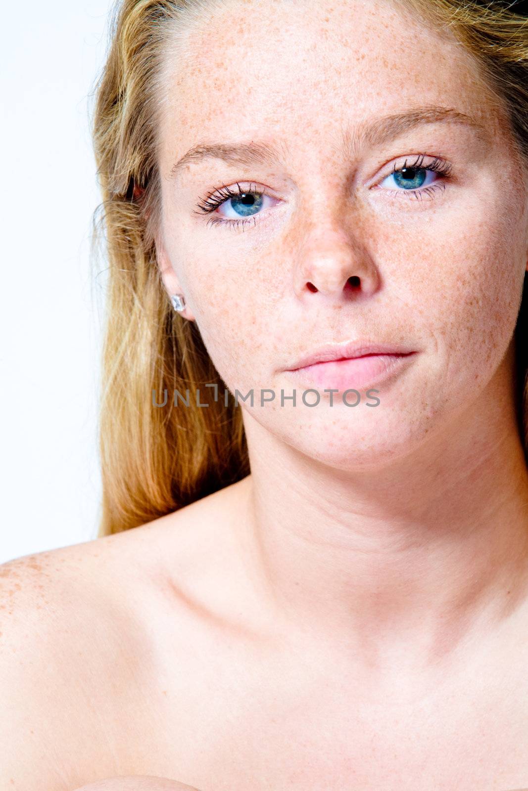 Studio portrait of a beautyfull blond model 