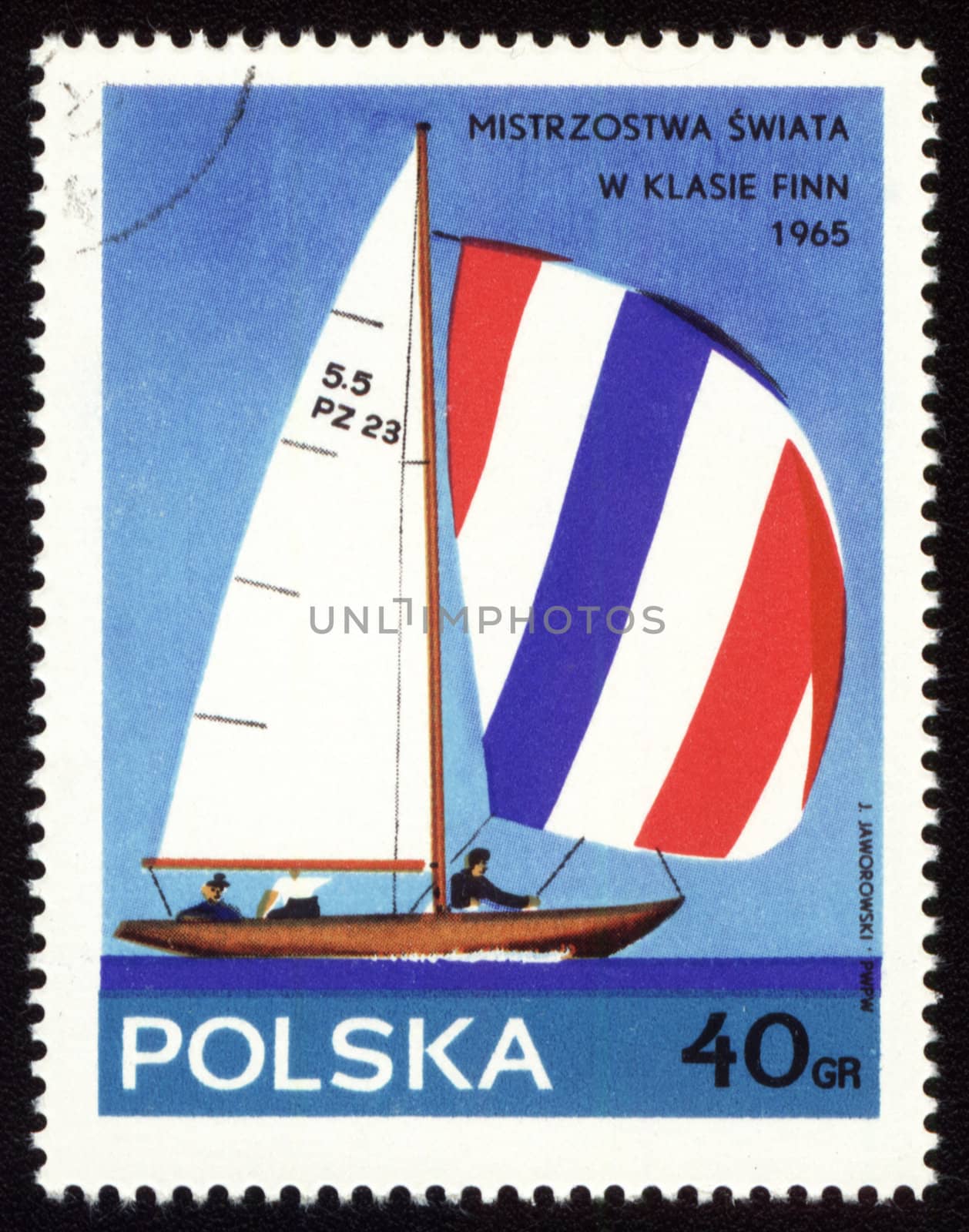 POLAND - CIRCA 1963: stamp printed in Poland shows competition in yacht Finn, circa 1963