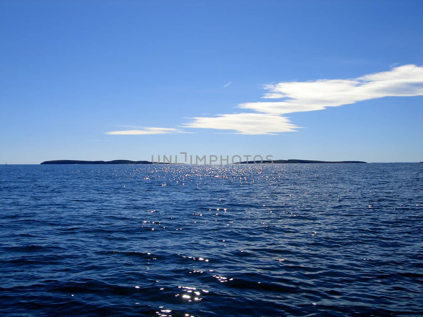 Scandinavian Lifestyle - blue sea and sky by Bildehagen
