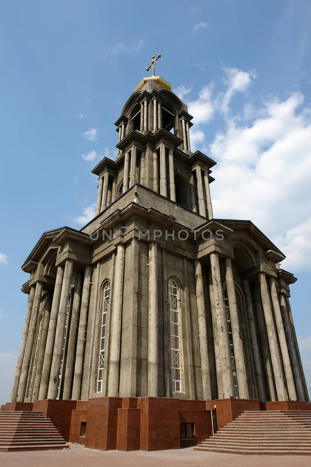 the orthodox cathedral is recently constructed on a place of fight at kursk