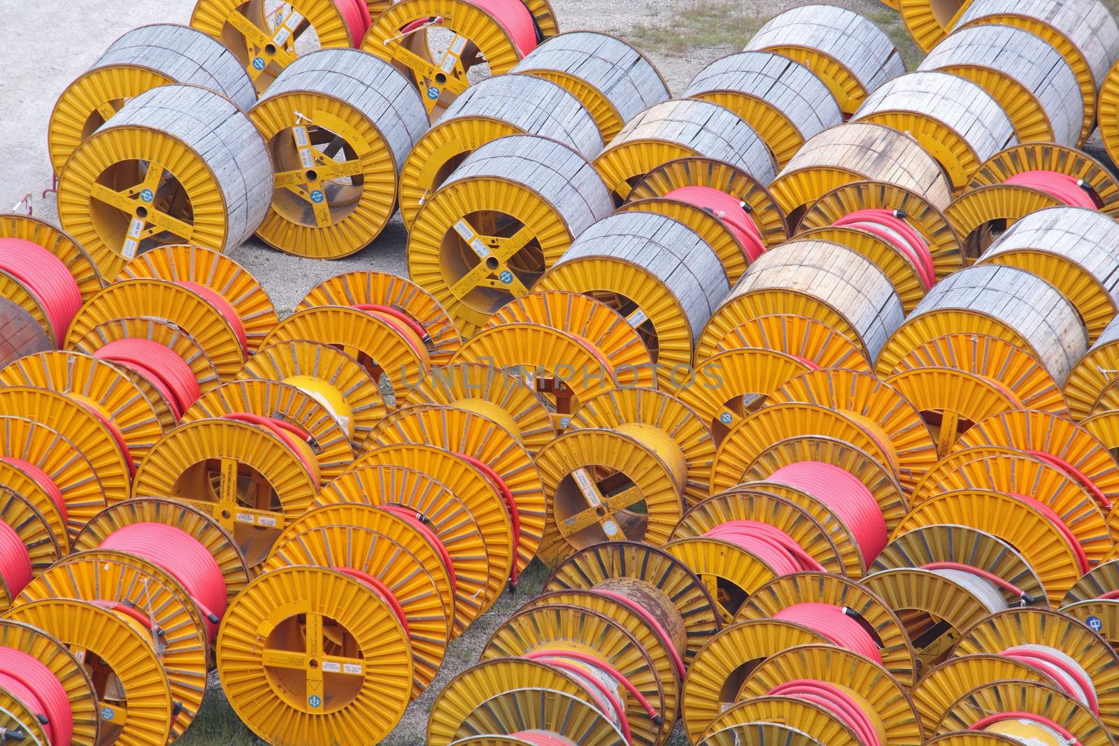 electricity cable on wooden spools 