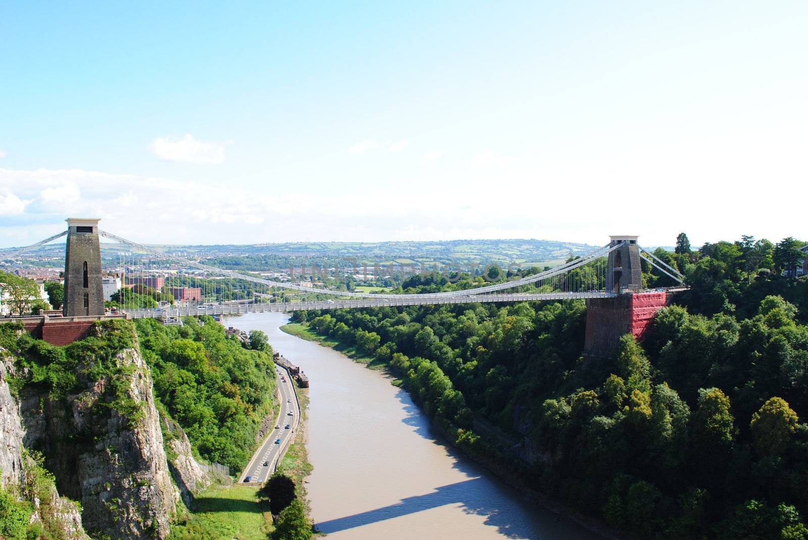 Clifton suspension bridge in Bristol by lulu2626