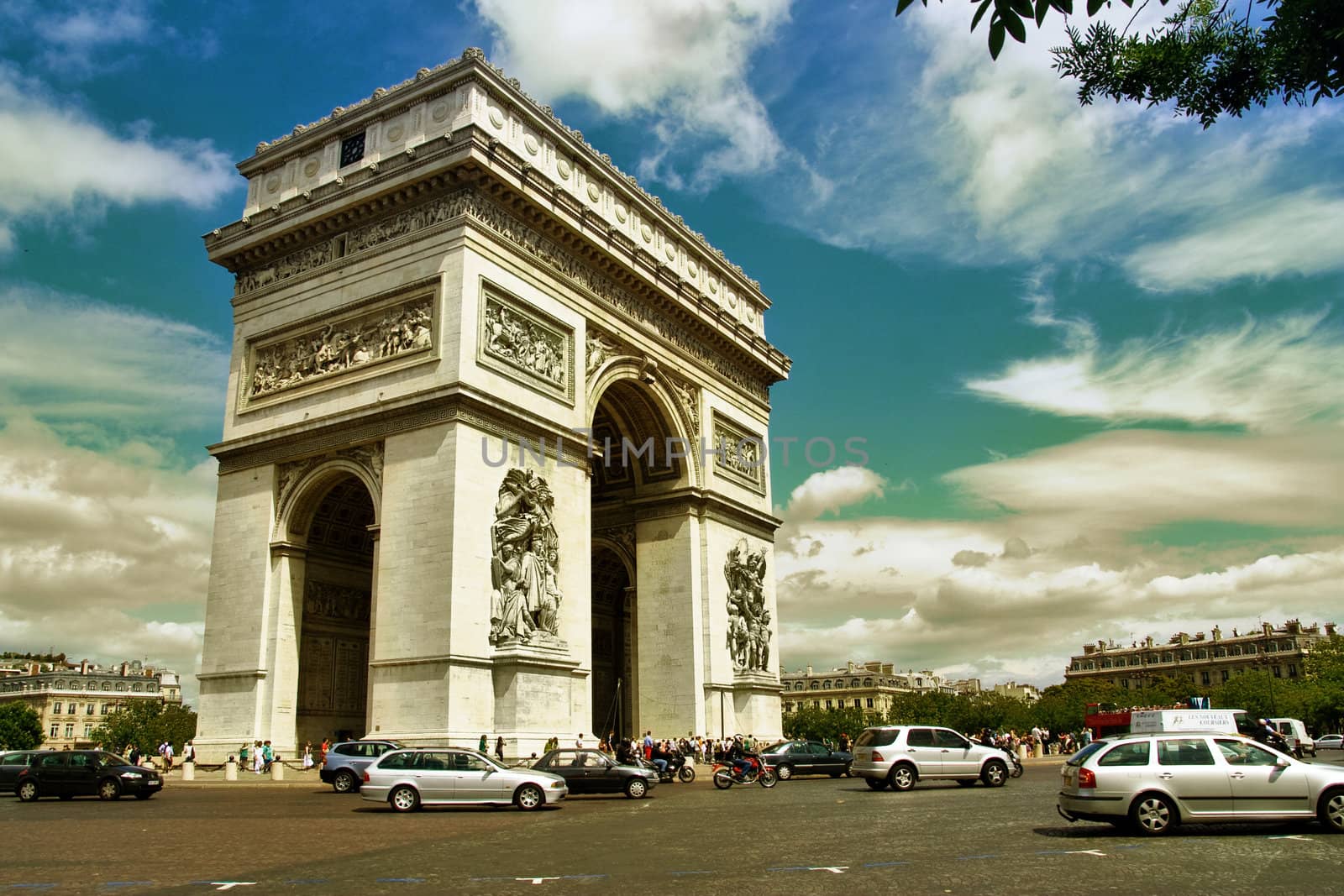 triumphal arch with vintage colors - Paris - France