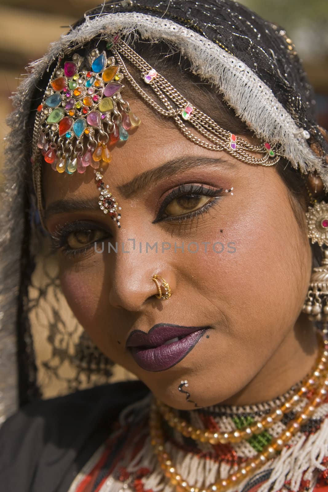 Beautiful Kalbelia dancer in traditional costume at the annual Sarujkund Fair near Delhi in India.