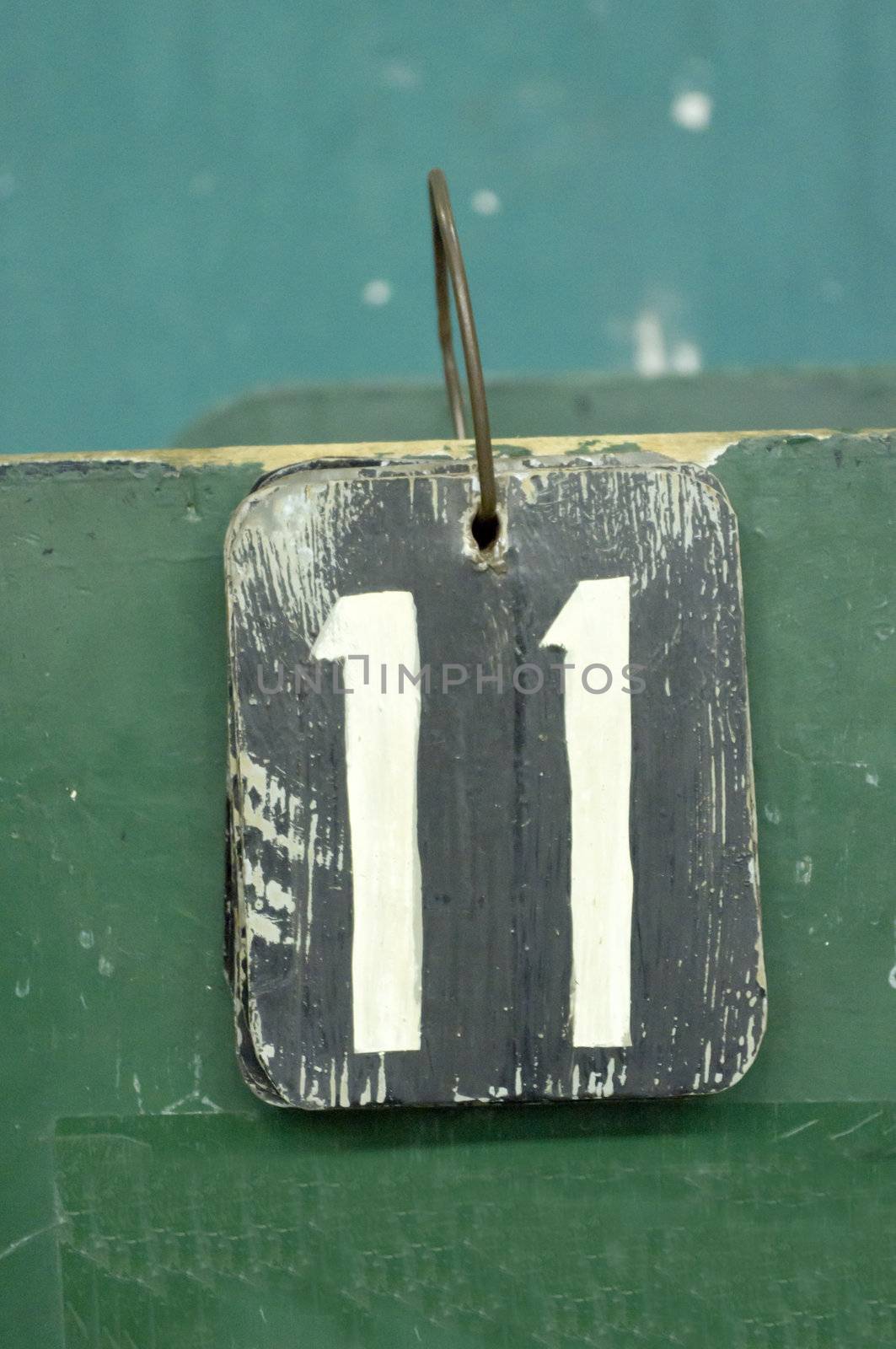 number tags plate for badminton games scores