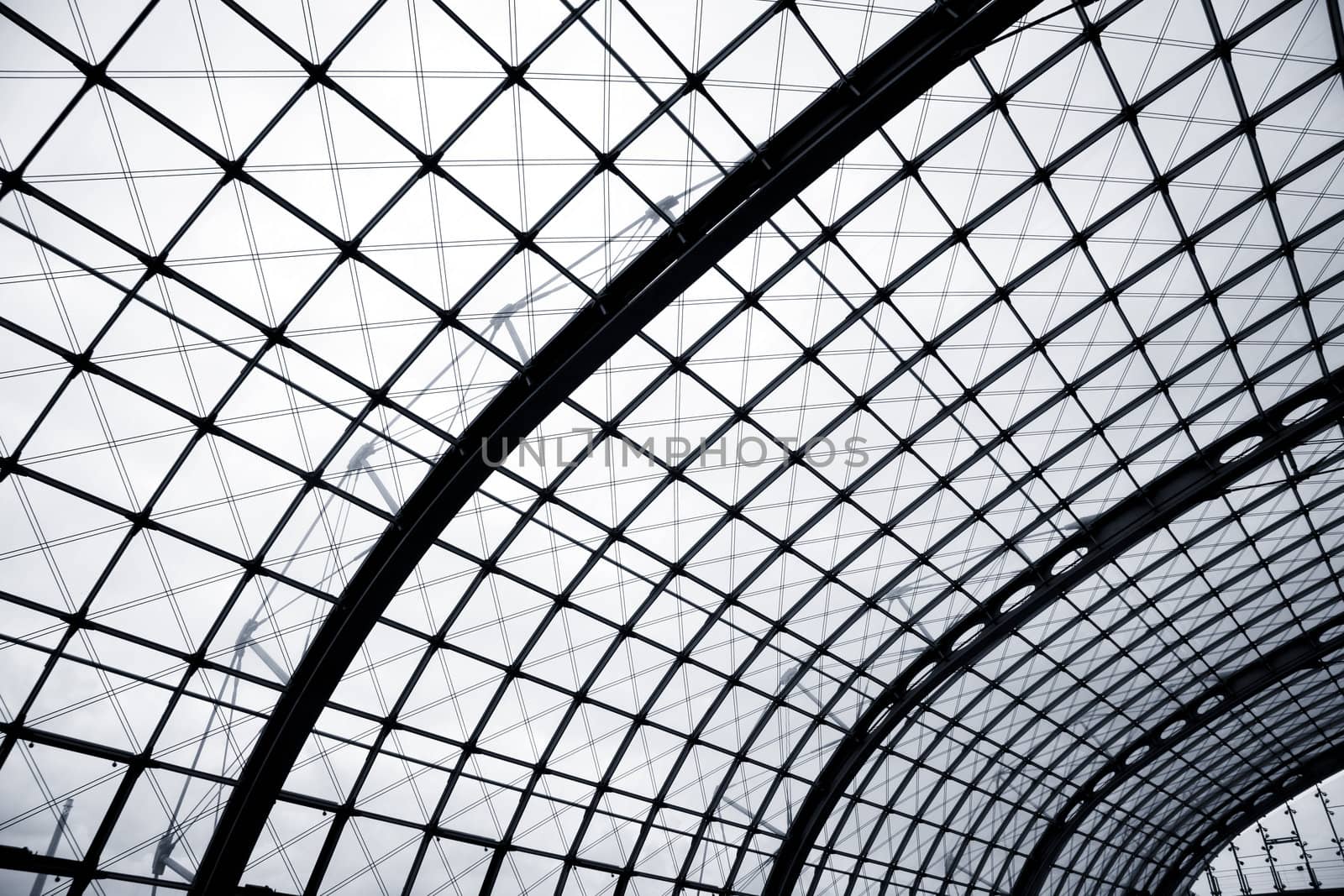 Roof construction Central Station - Berlin.  - Duotone.