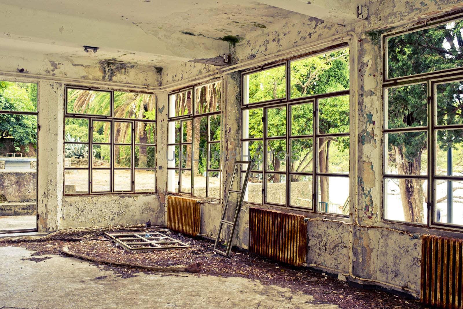 Interior abandoned home by ABCDK