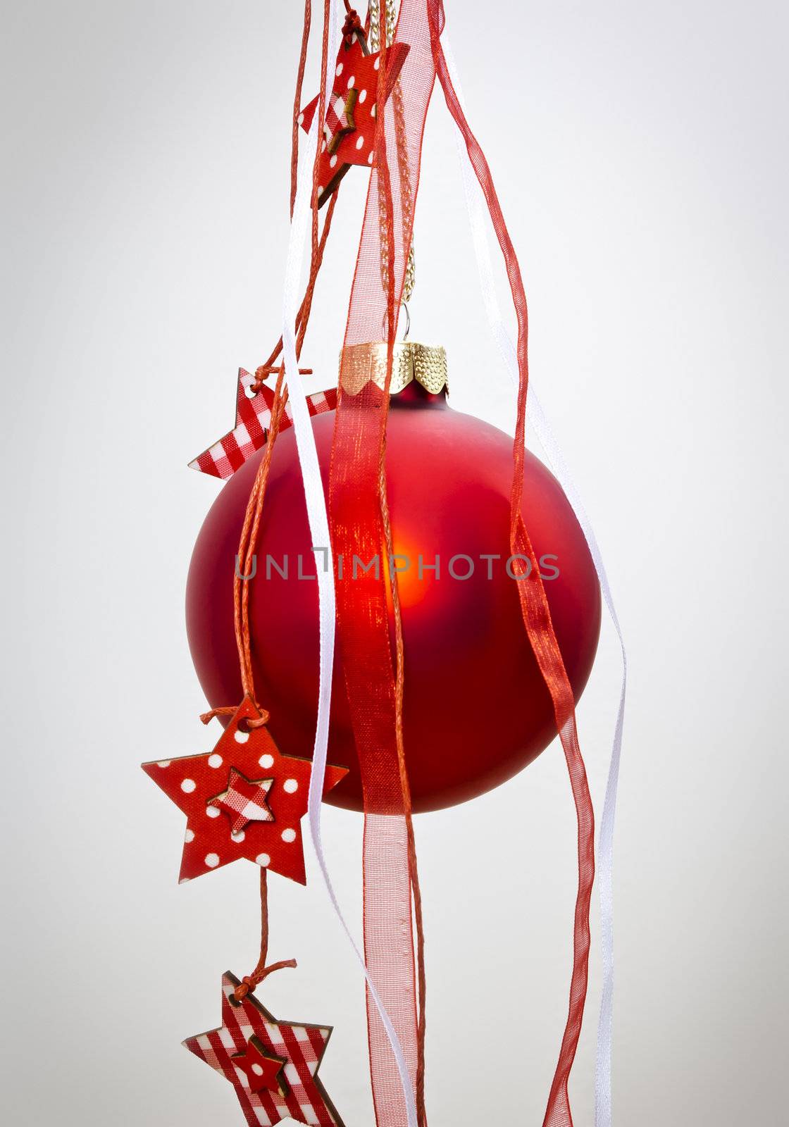 An image of a nice red christmas background