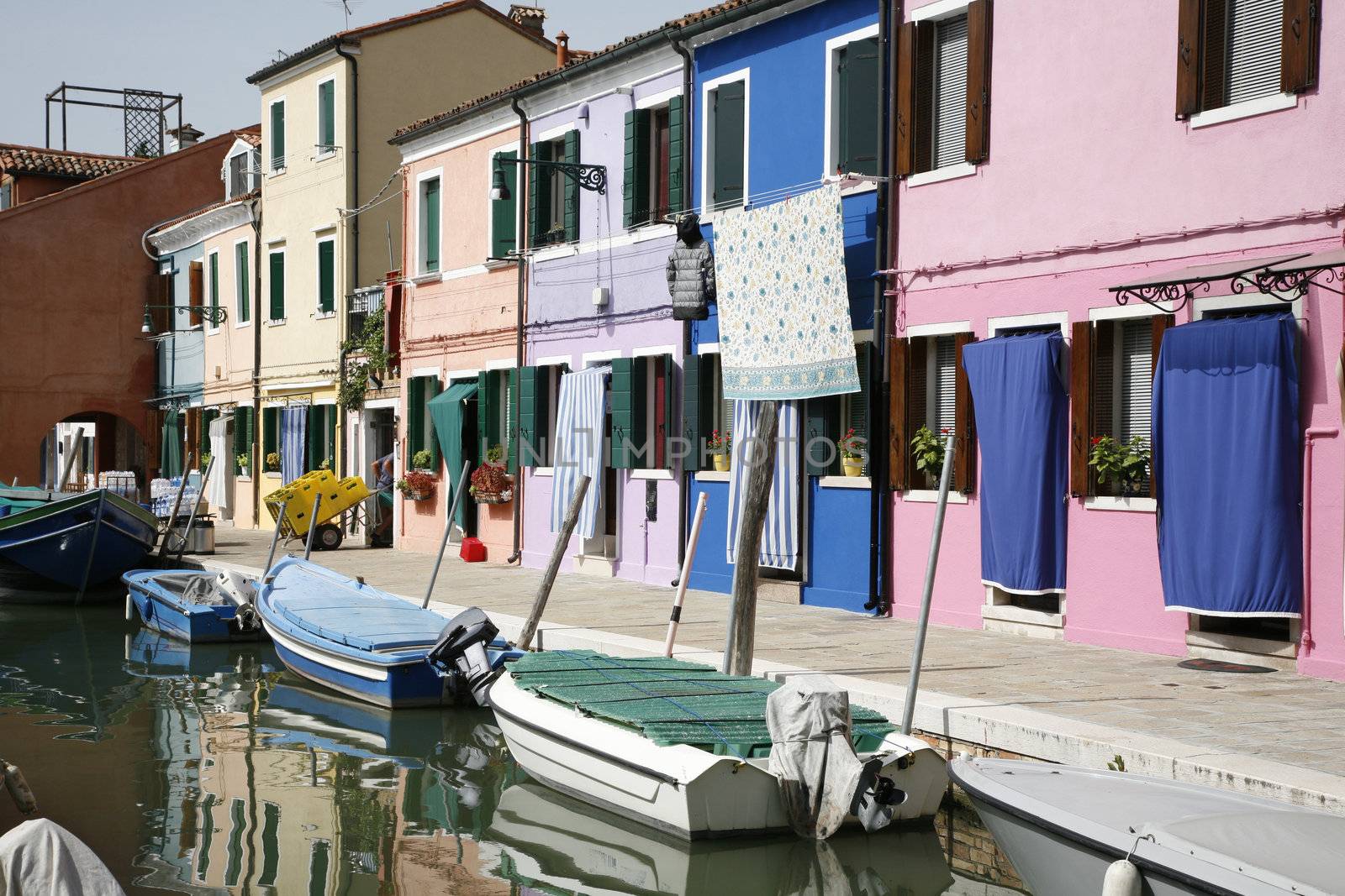 Colorful houses on the island of Burano in the Venetian lagoon - Italy. Just 30 minutes from the center of the town.