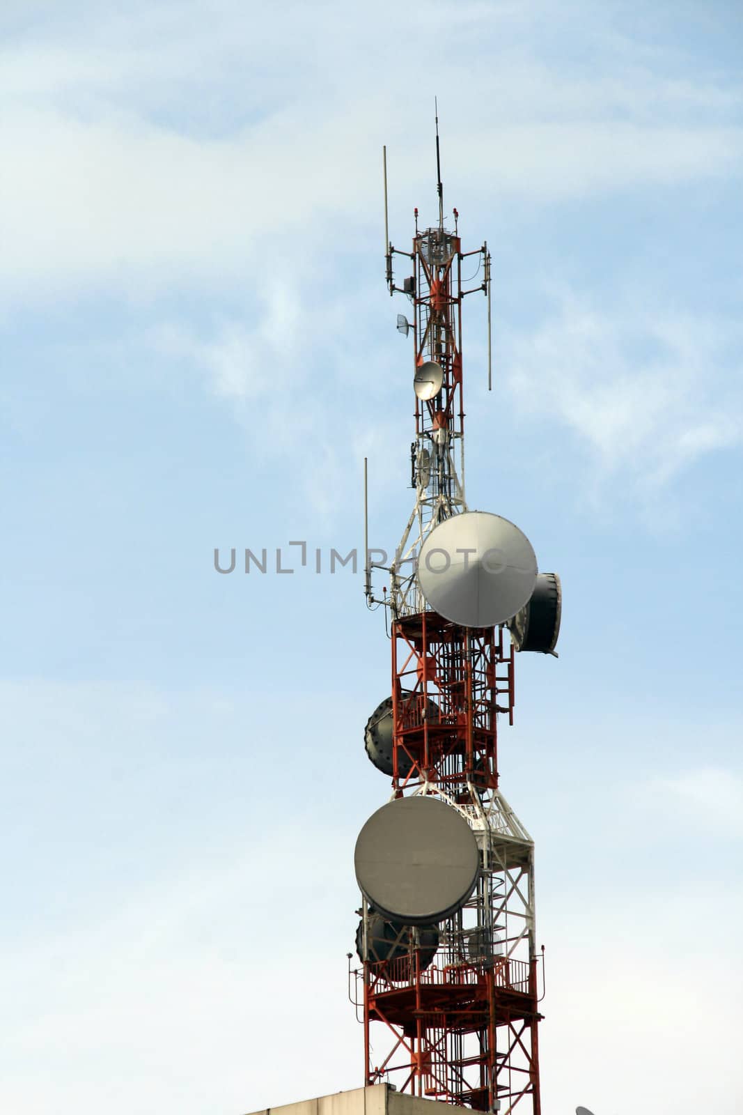 communication tower by jonasbsl