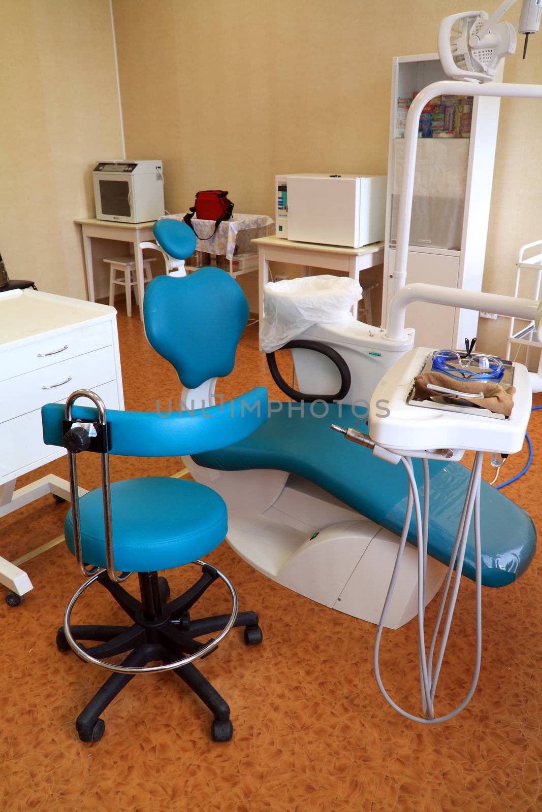 dental cabinet