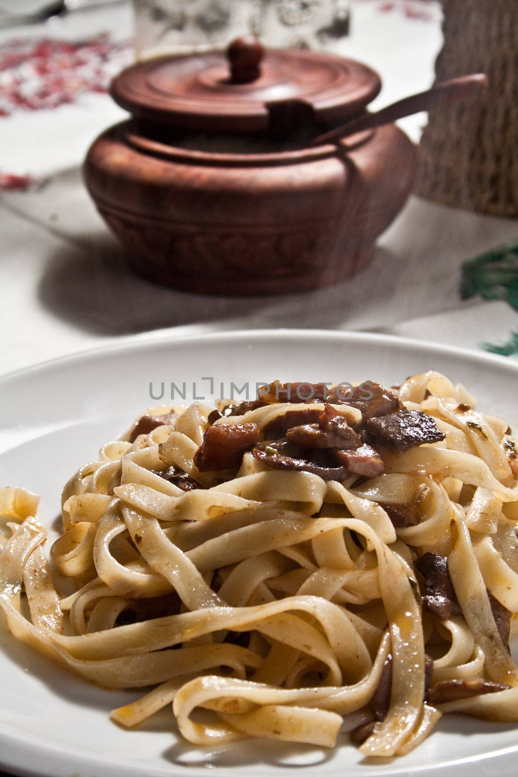 italian pasta tagliatelle with porcini mushroom