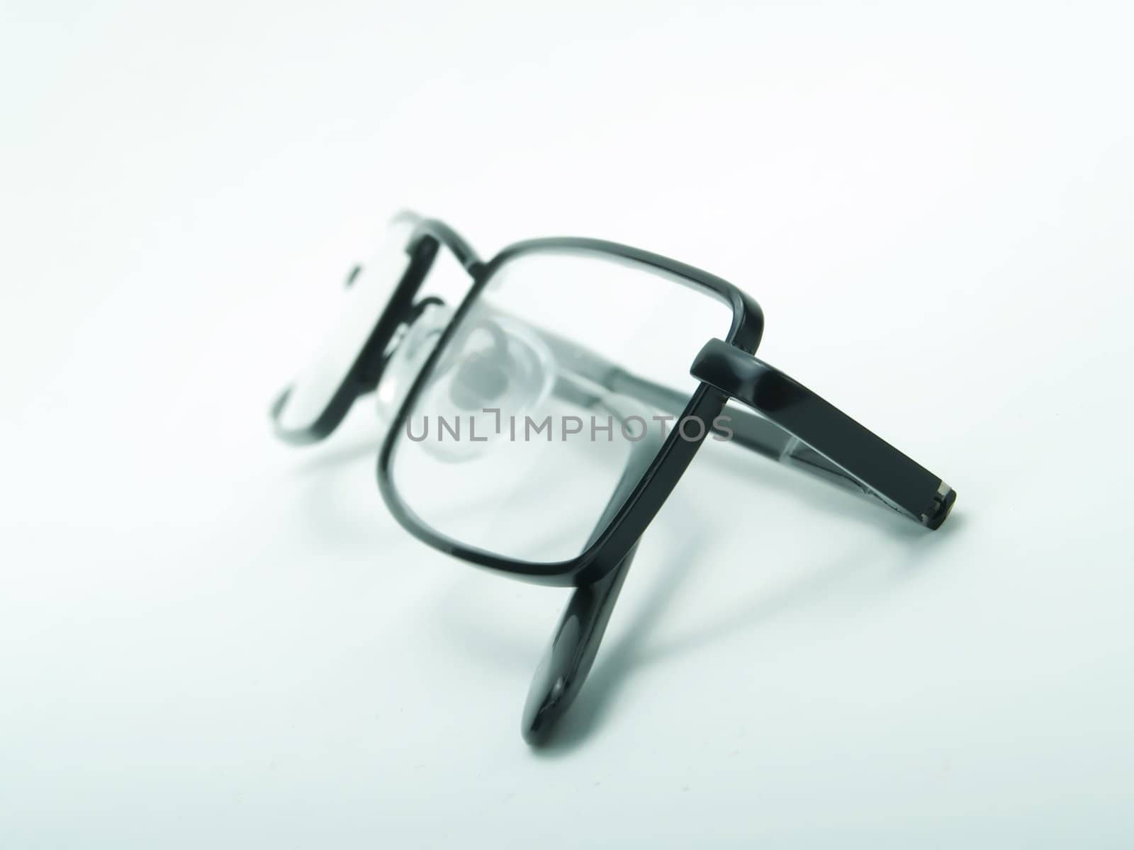 Eyeglasses by henrischmit