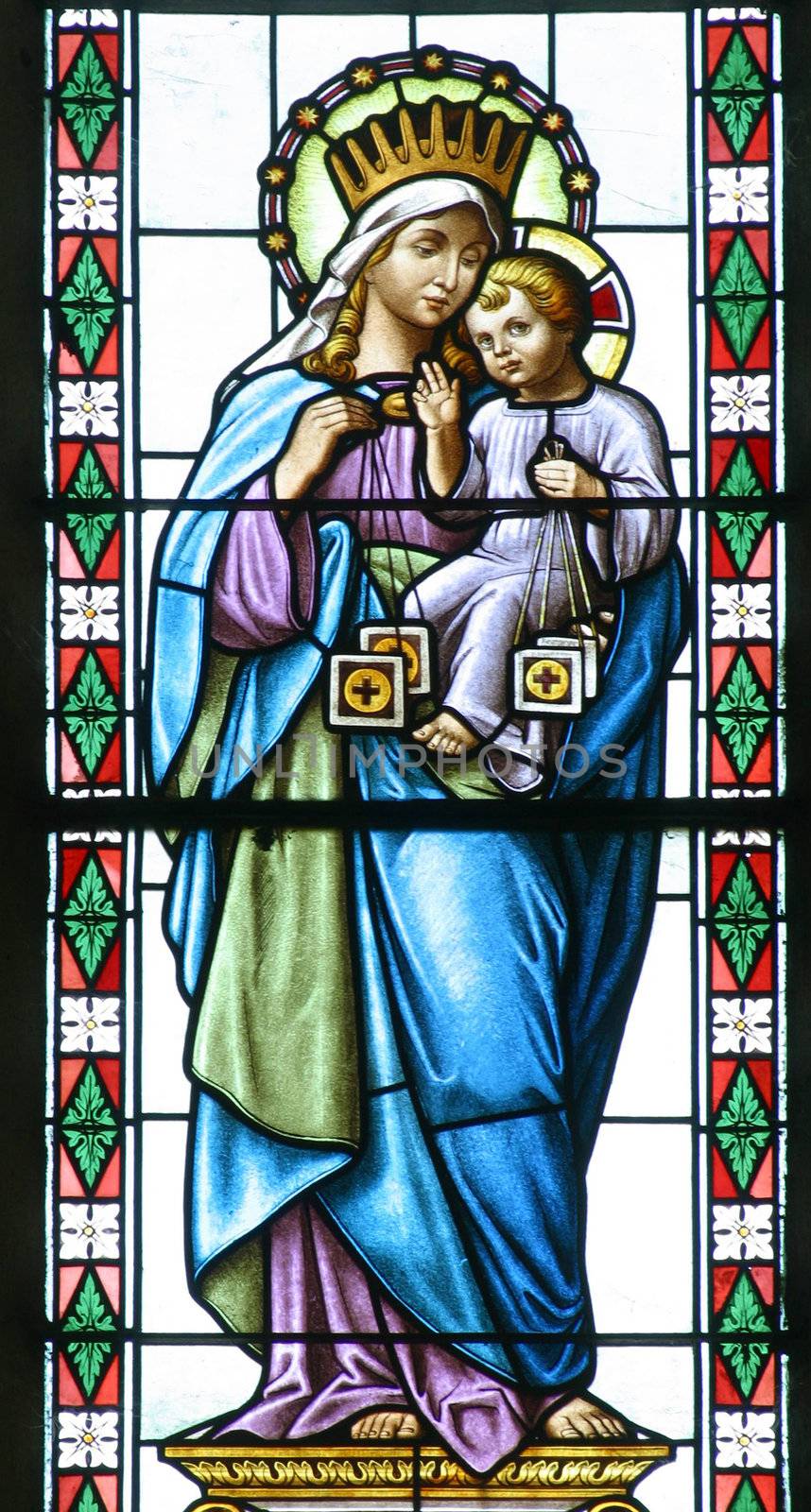 Virgin Mary and baby Jesus, Stained glass