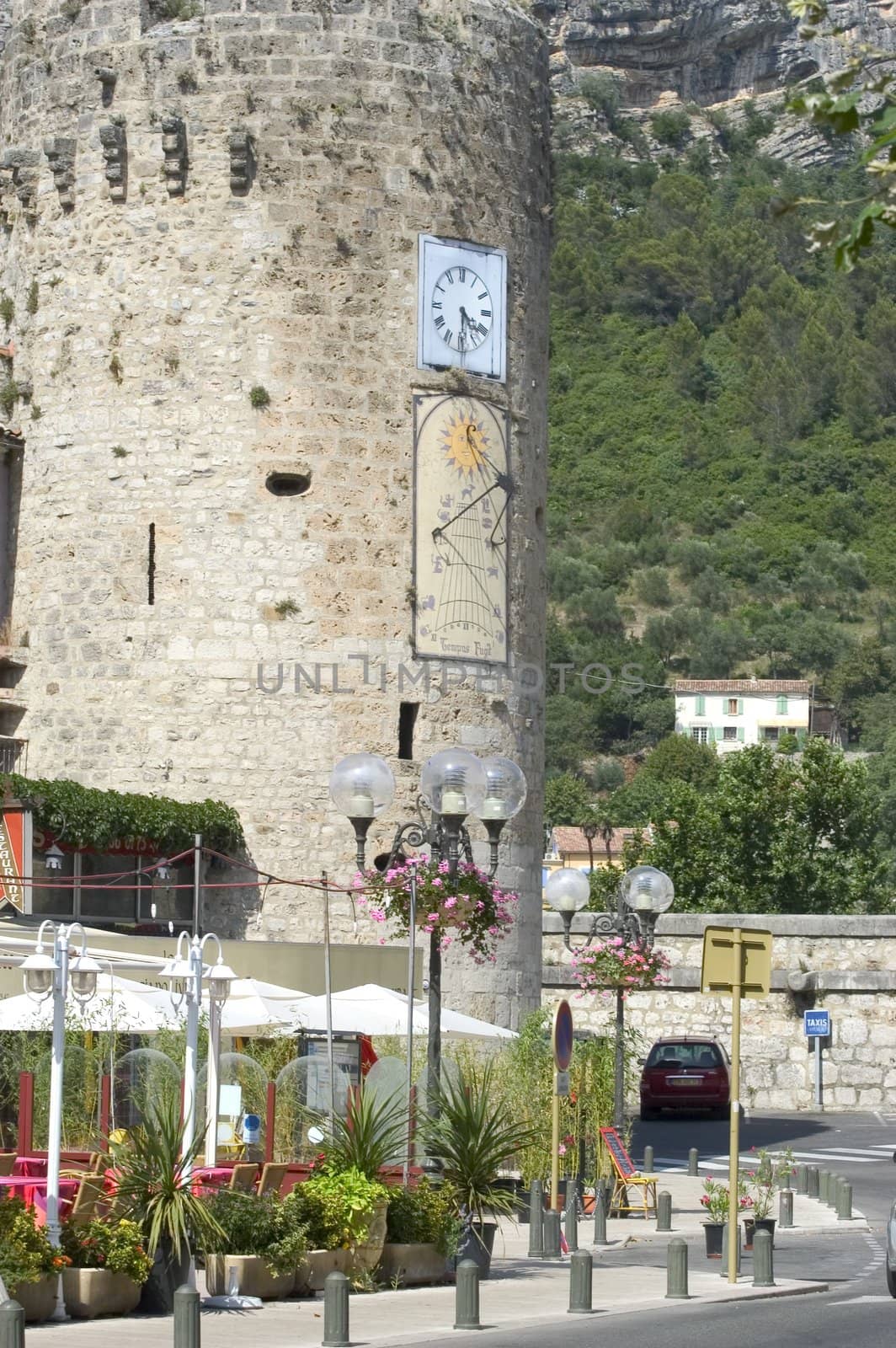 Center town of Anduze