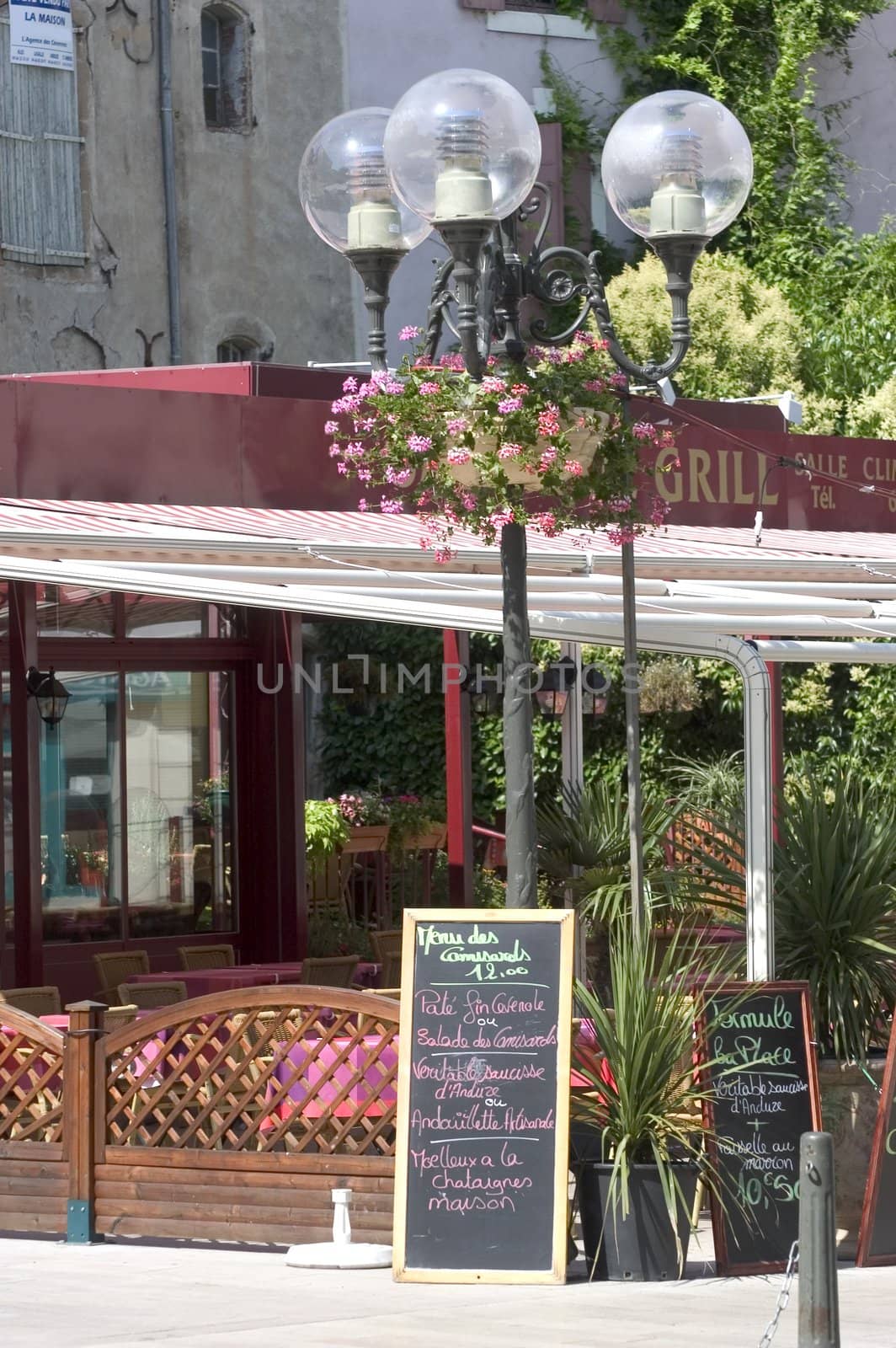 Center town of Anduze