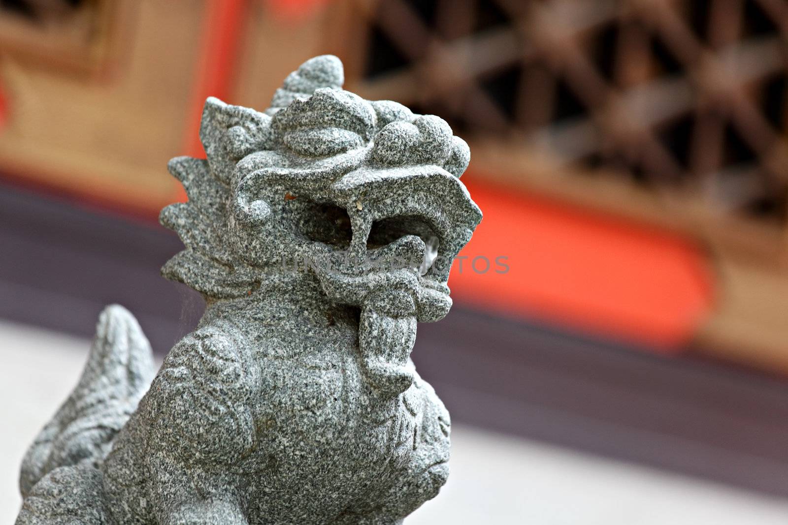Chinese lion statue