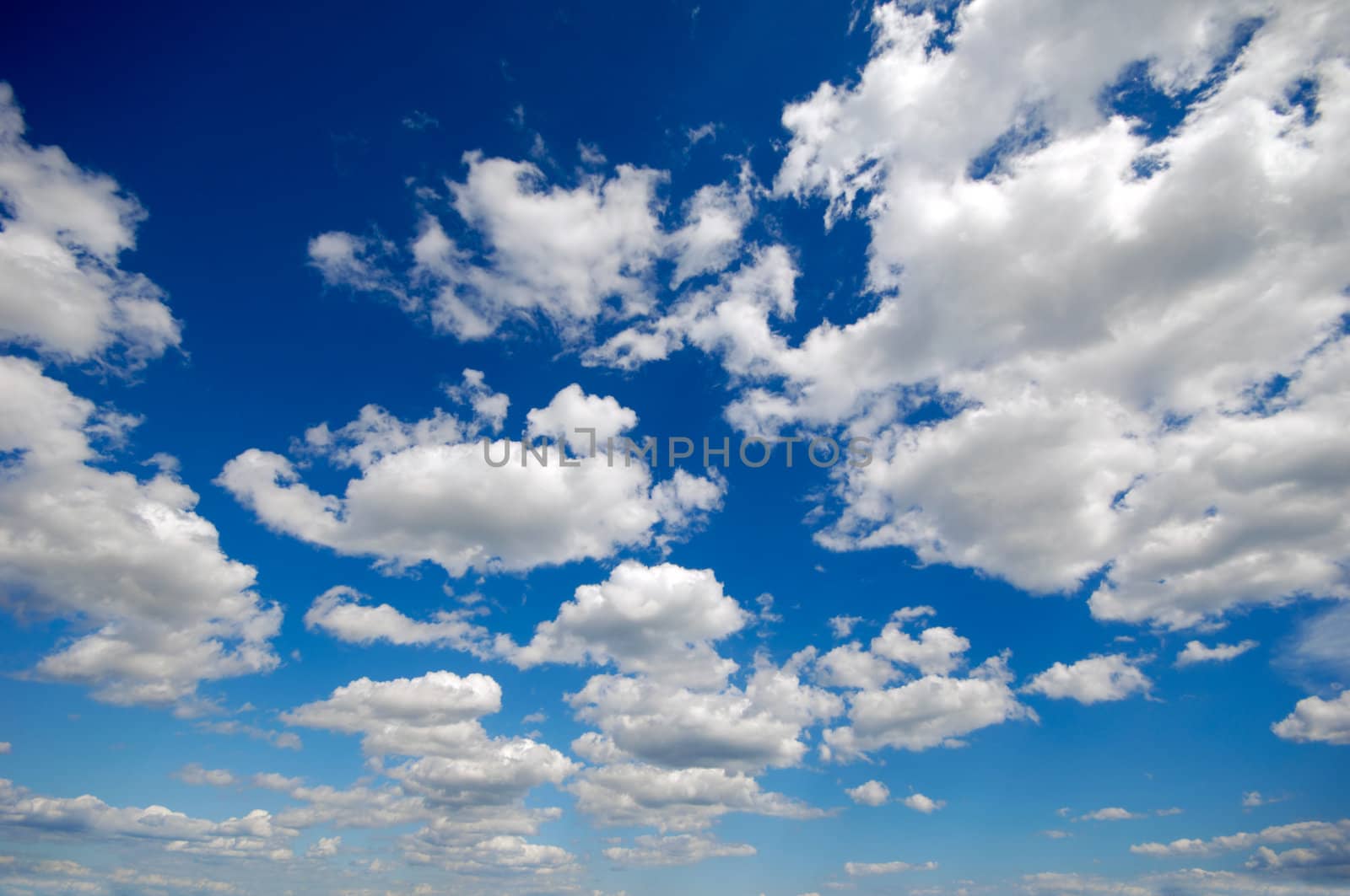 Clouds and blue sky by cfoto