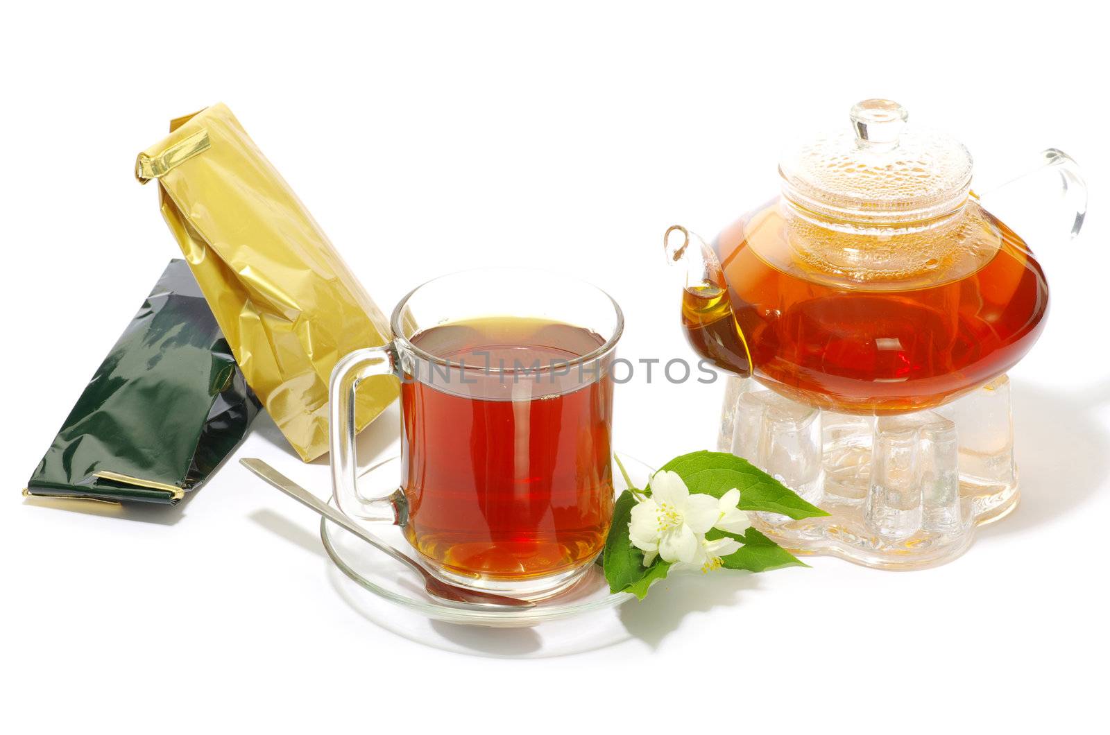 tea cup by Pakhnyushchyy