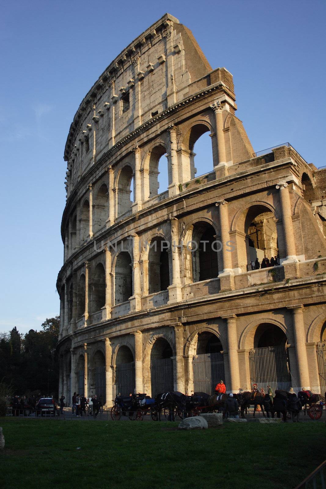 Rome, monuments, tourism, holiday, Italy, Coliseum, Flavian Amphitheatre, culture, europe, famous, historic, travel, architecture, art, attraction , monument, destination, famous, history, Italian, street, symbol, urban, vacation, cities,