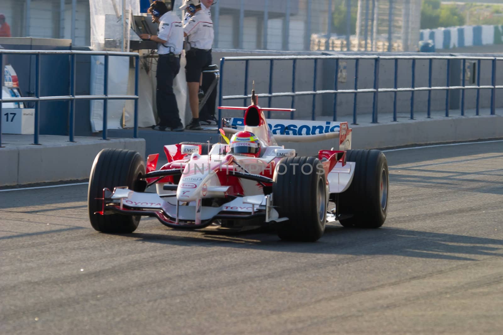 JEREZ DE LA FRONTERA, SPAIN - OCT 11: Ricardo Zonta of Toyota F1 leaving the pit on training session on October 11 , 2006 in Jerez de la Frontera , Spain