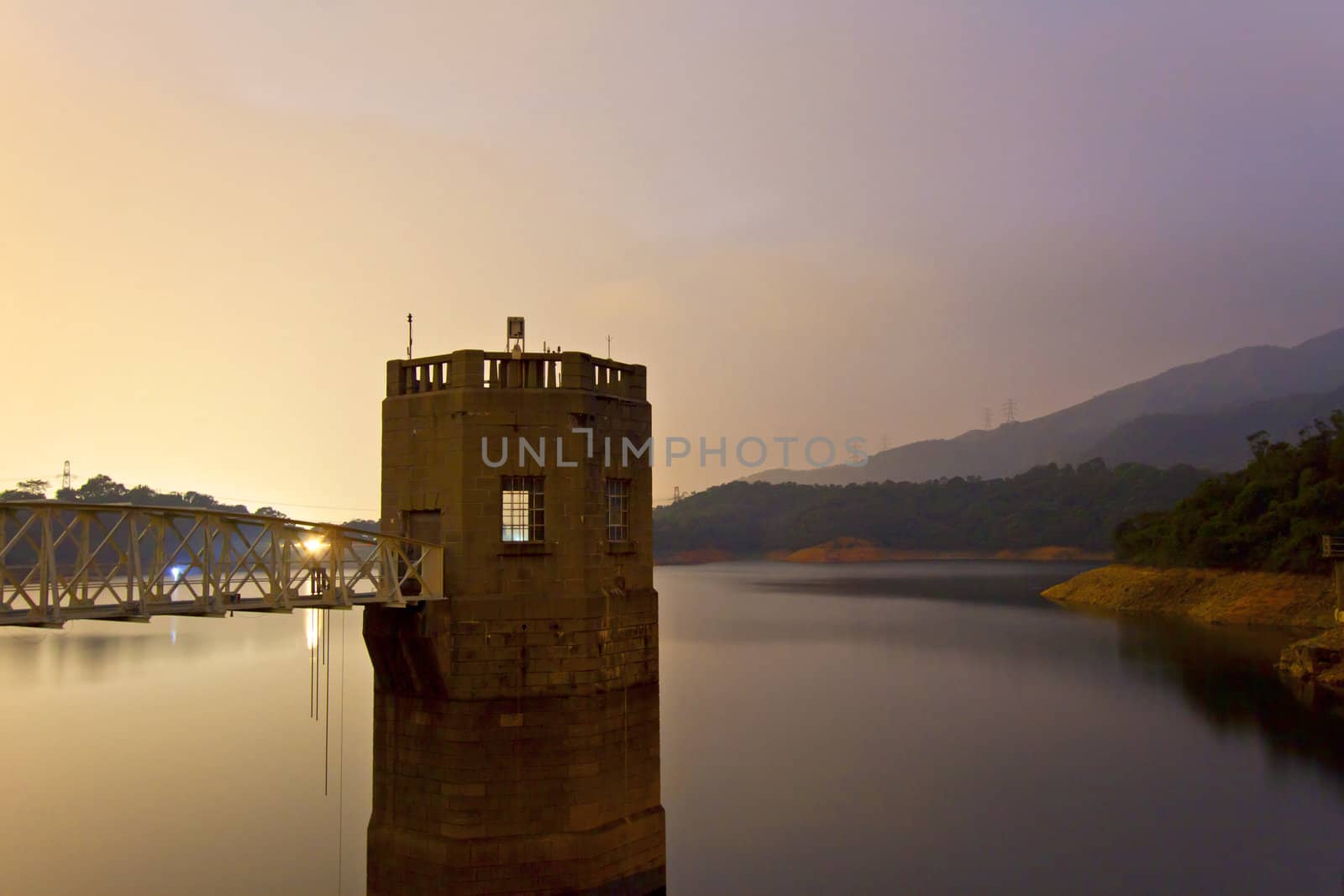 Sunset over the reservoir in Hong Kong