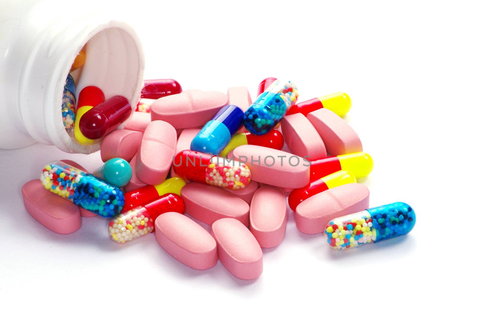  pills of antibiotic  isolated on white