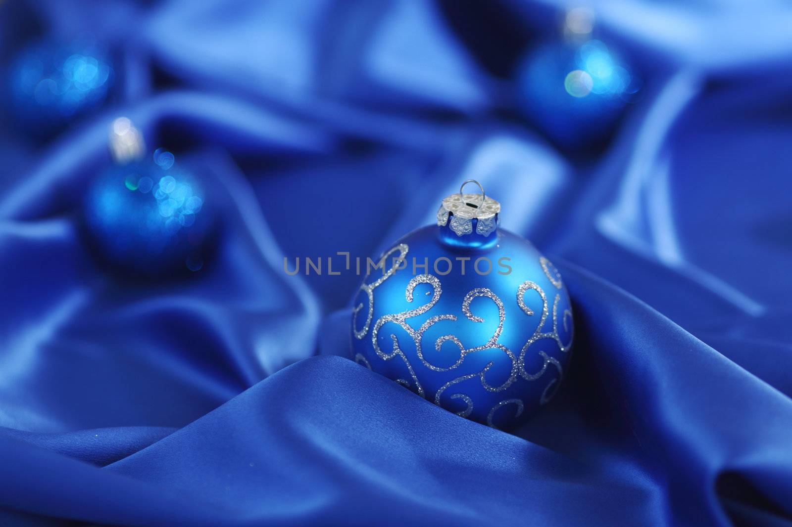 blue christmas card by Yellowj