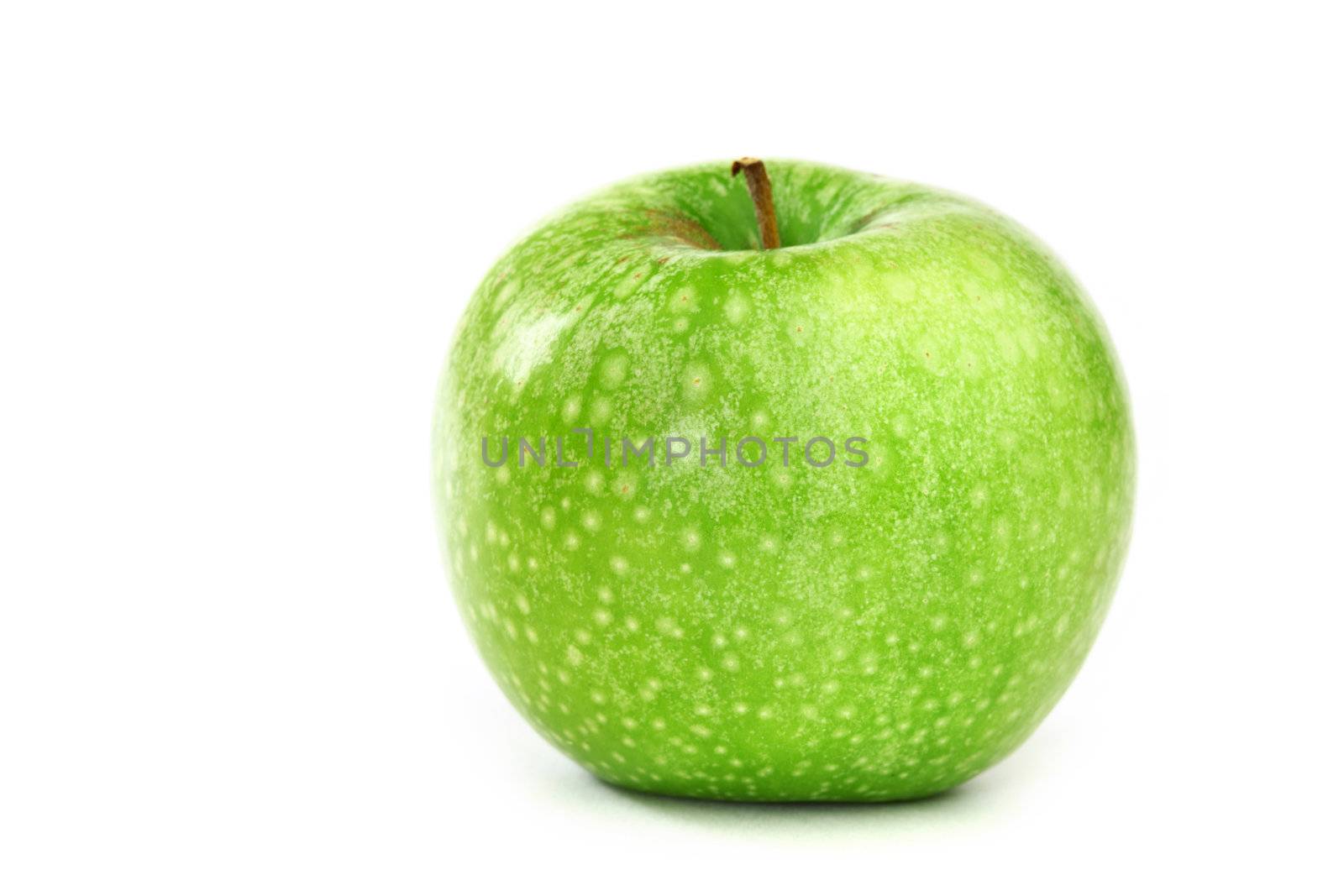 green apple  by Yellowj