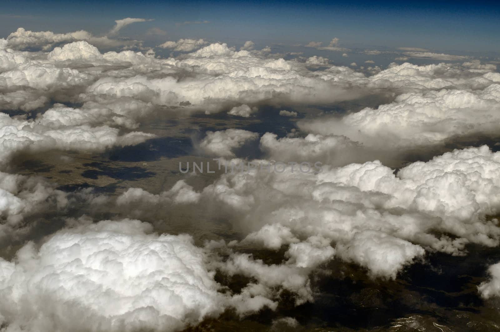 Ariel Mountain Cloud View