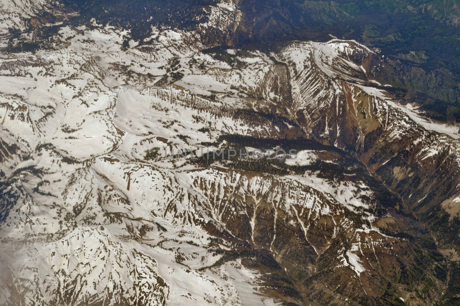 Ariel Mountain Cloud View