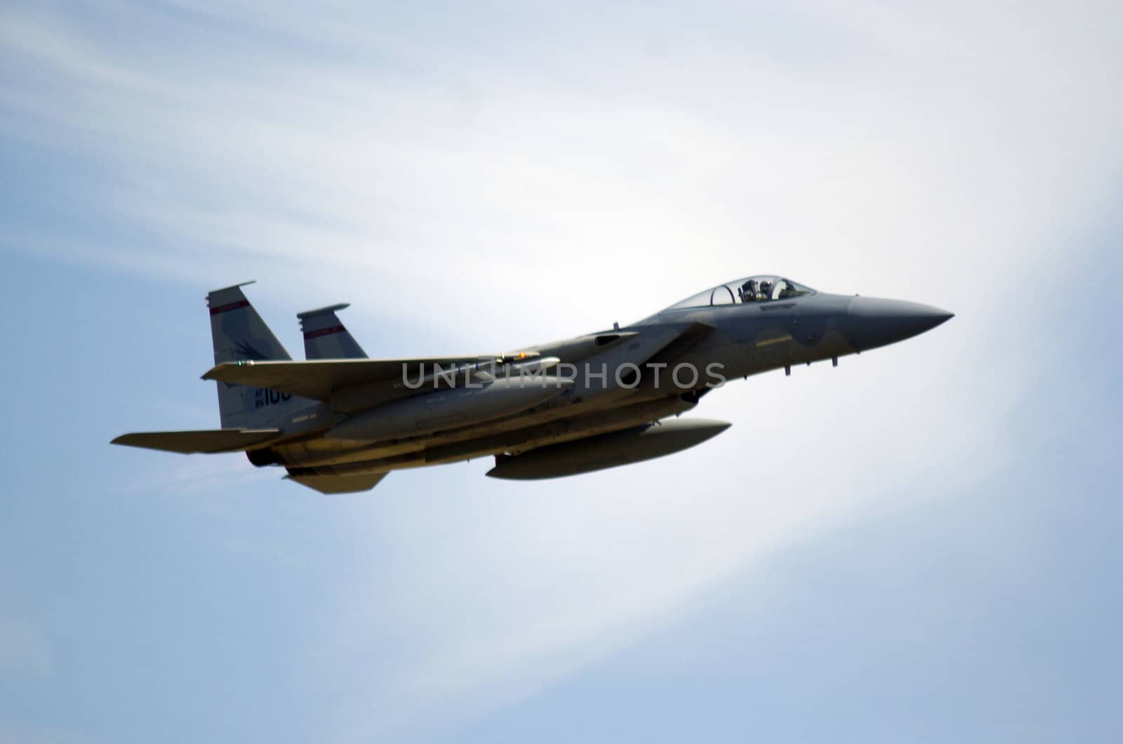 Air craft over Portland by JPphoto